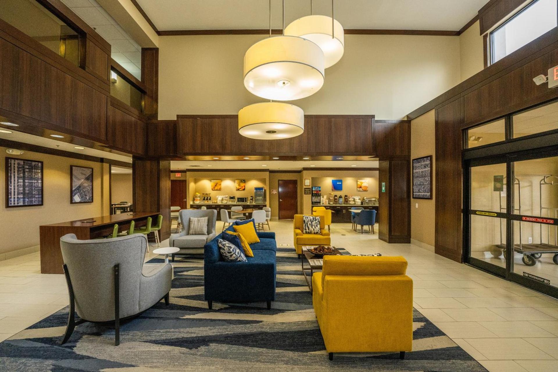 Comfort Suites Houston West at Clay Road photo 92