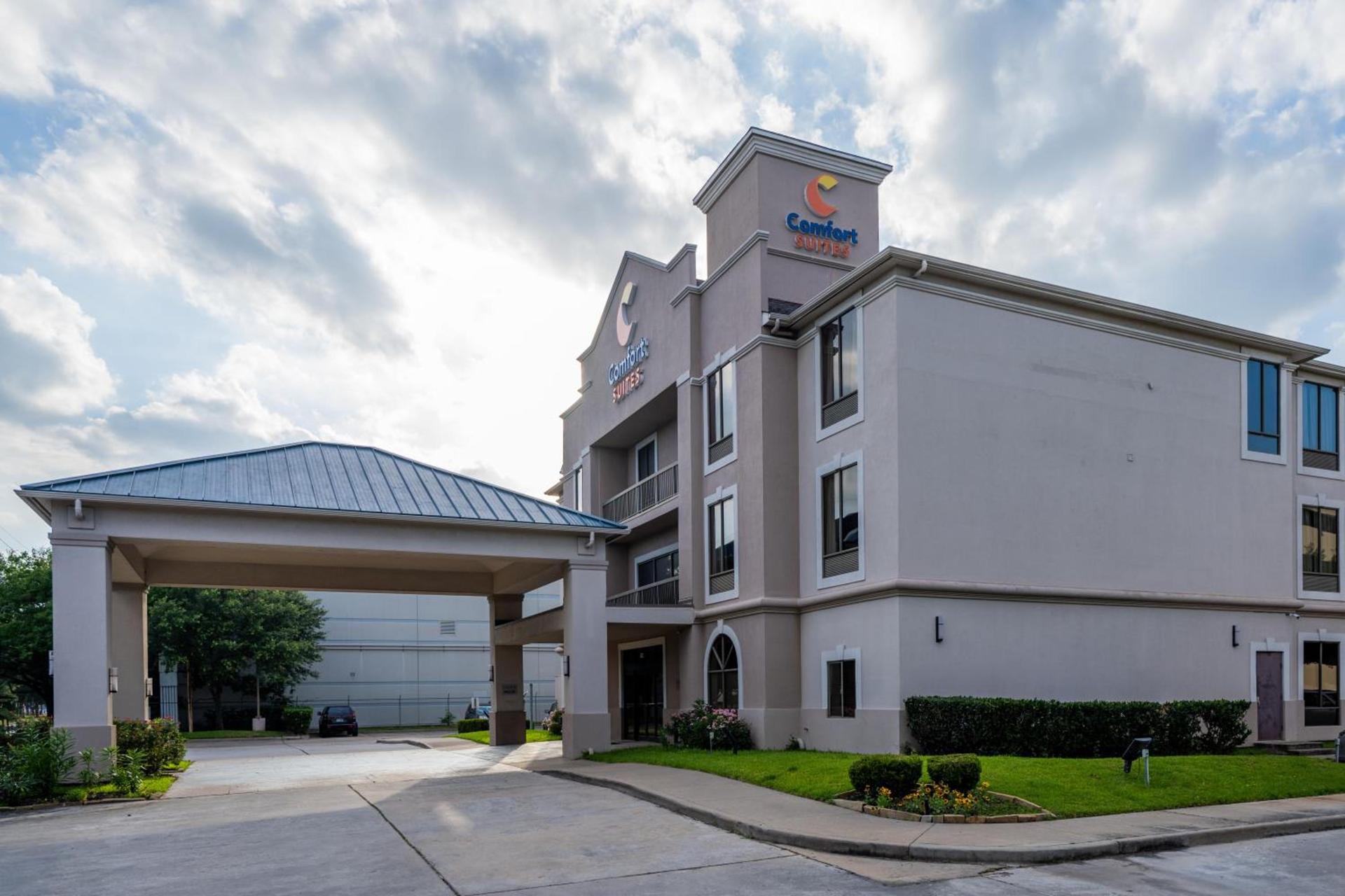 Comfort Suites Houston West at Clay Road photo 100