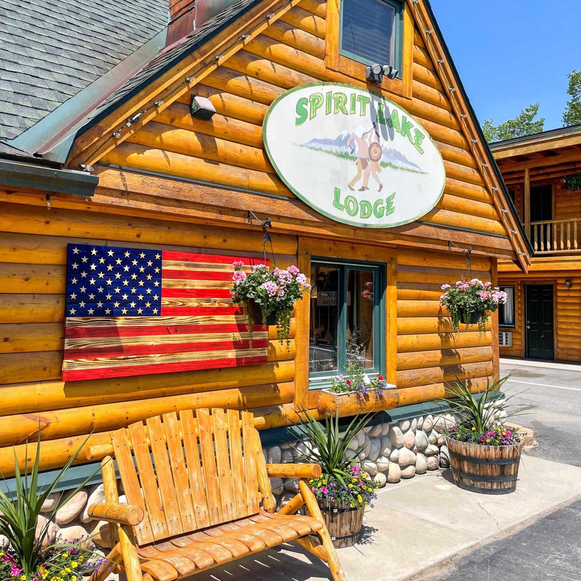 Spirit Lake Lodge photo 21