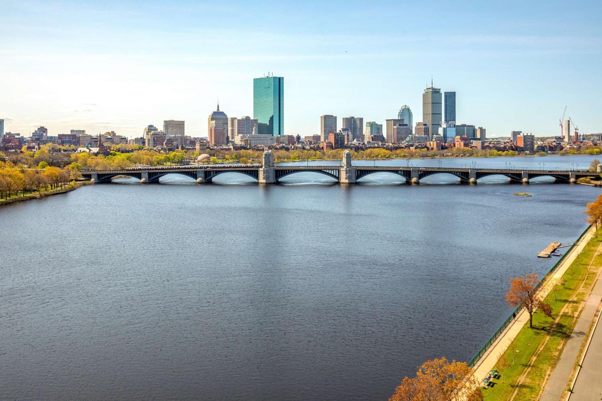 The Royal Sonesta Boston photo 45