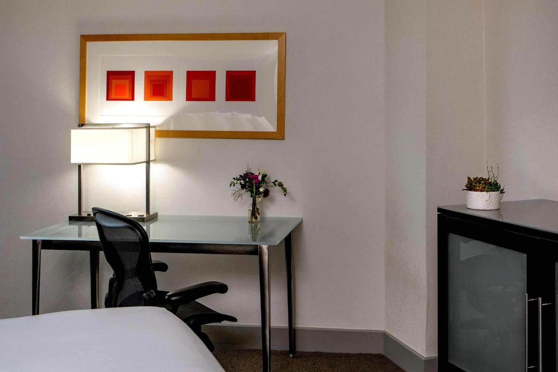 The Royal Sonesta Boston photo 30