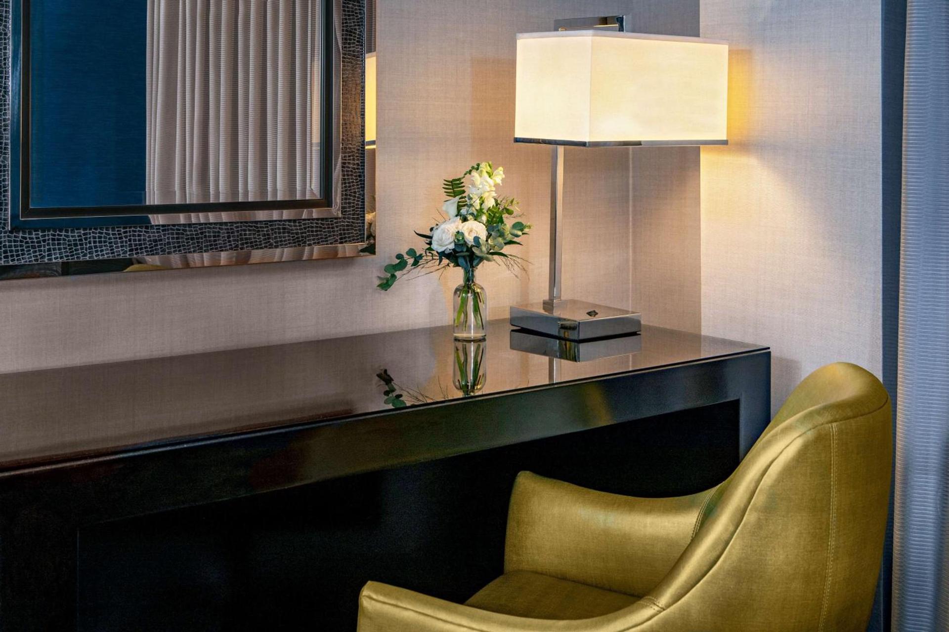 The Royal Sonesta Boston photo 31