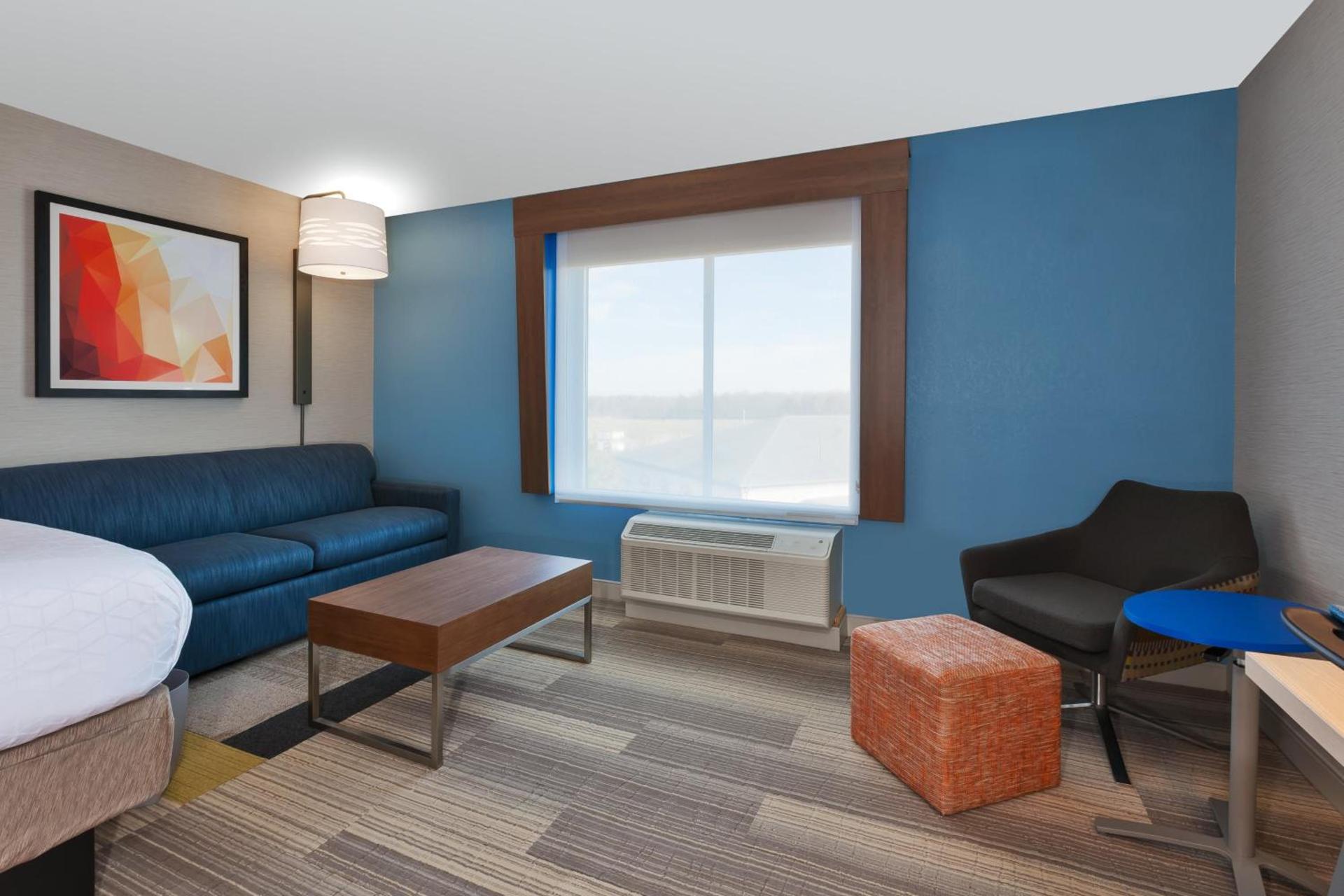 Holiday Inn Express & Suites Wooster by IHG photo 44