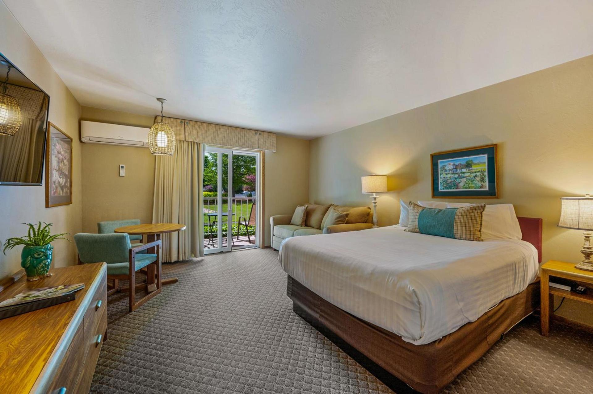 Somerset Inn & Suites photo 30