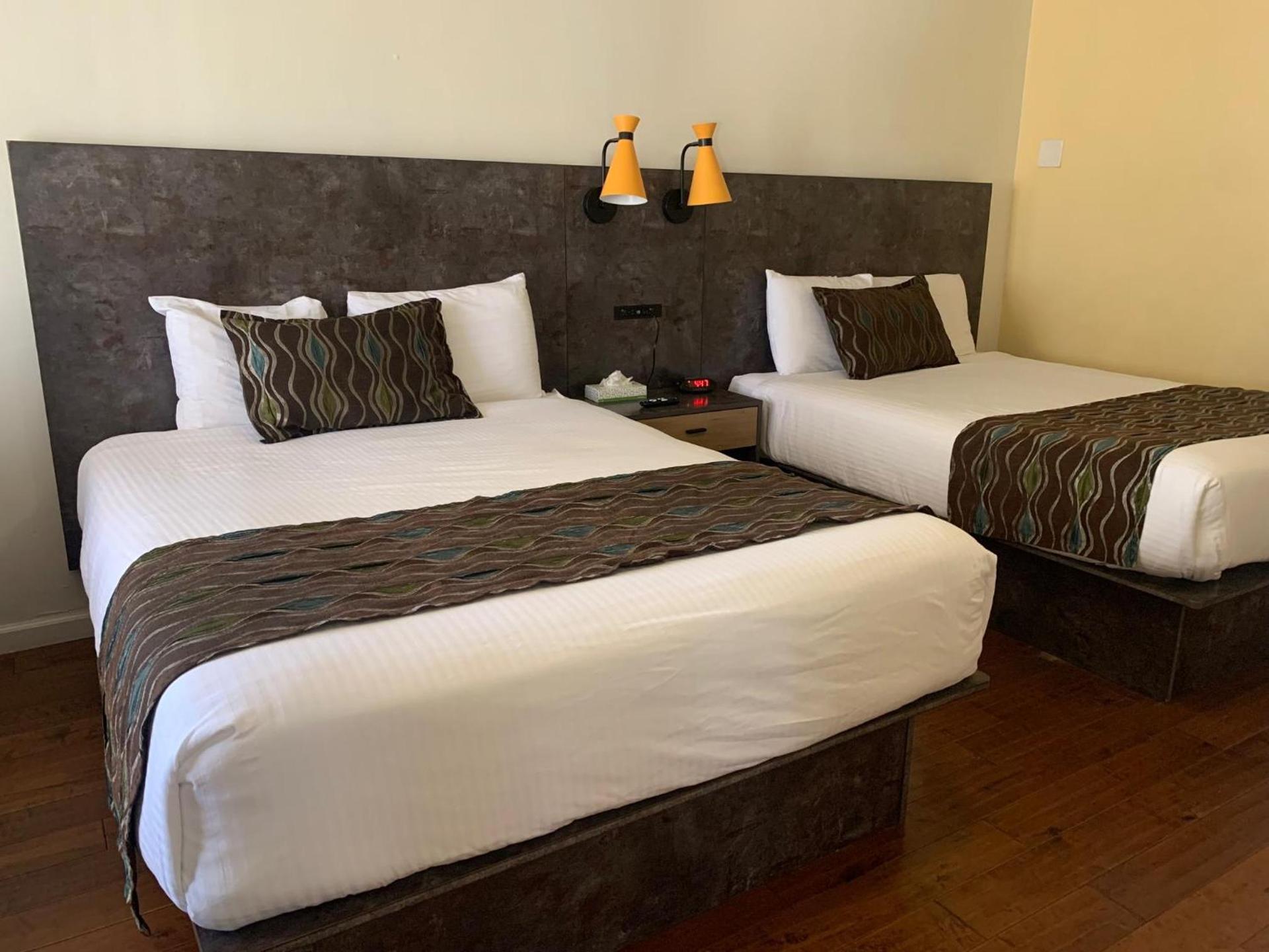 Oasis Inn and Suites photo 68