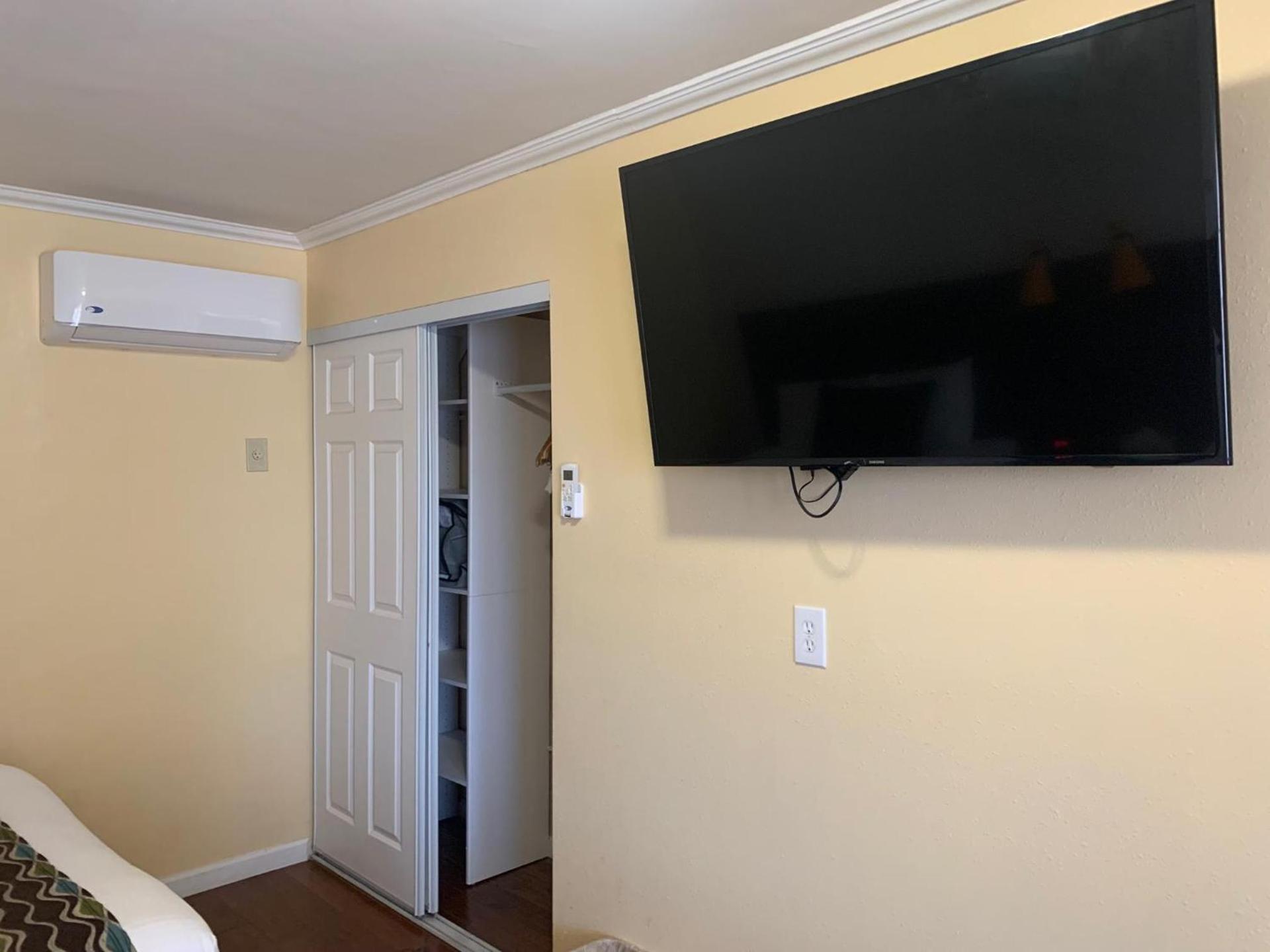 Oasis Inn and Suites photo 69