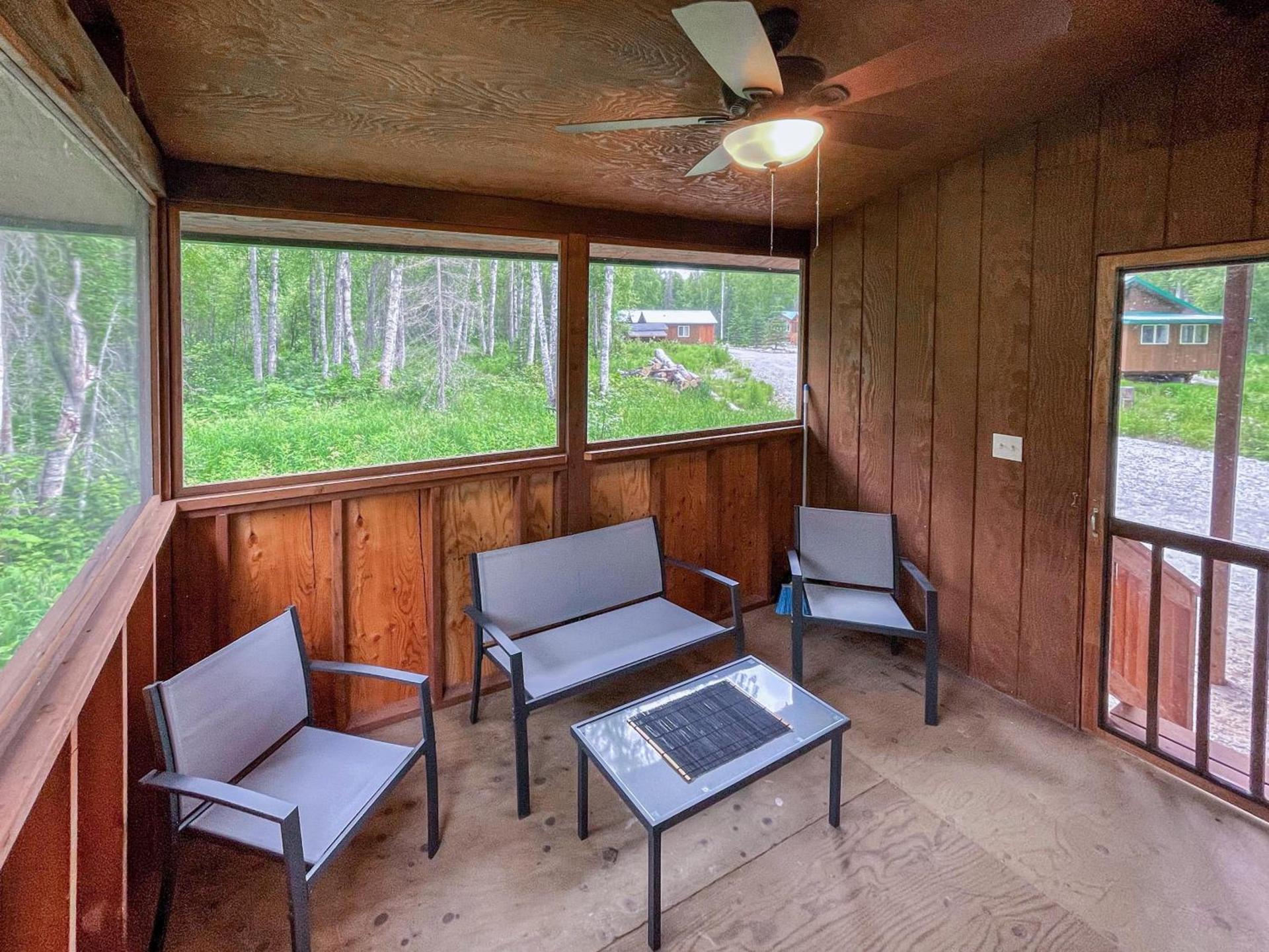 Talkeetna Wilderness Lodge & Cabin Rentals photo 6