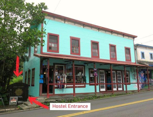 Pahoa Village Hostel photo 42