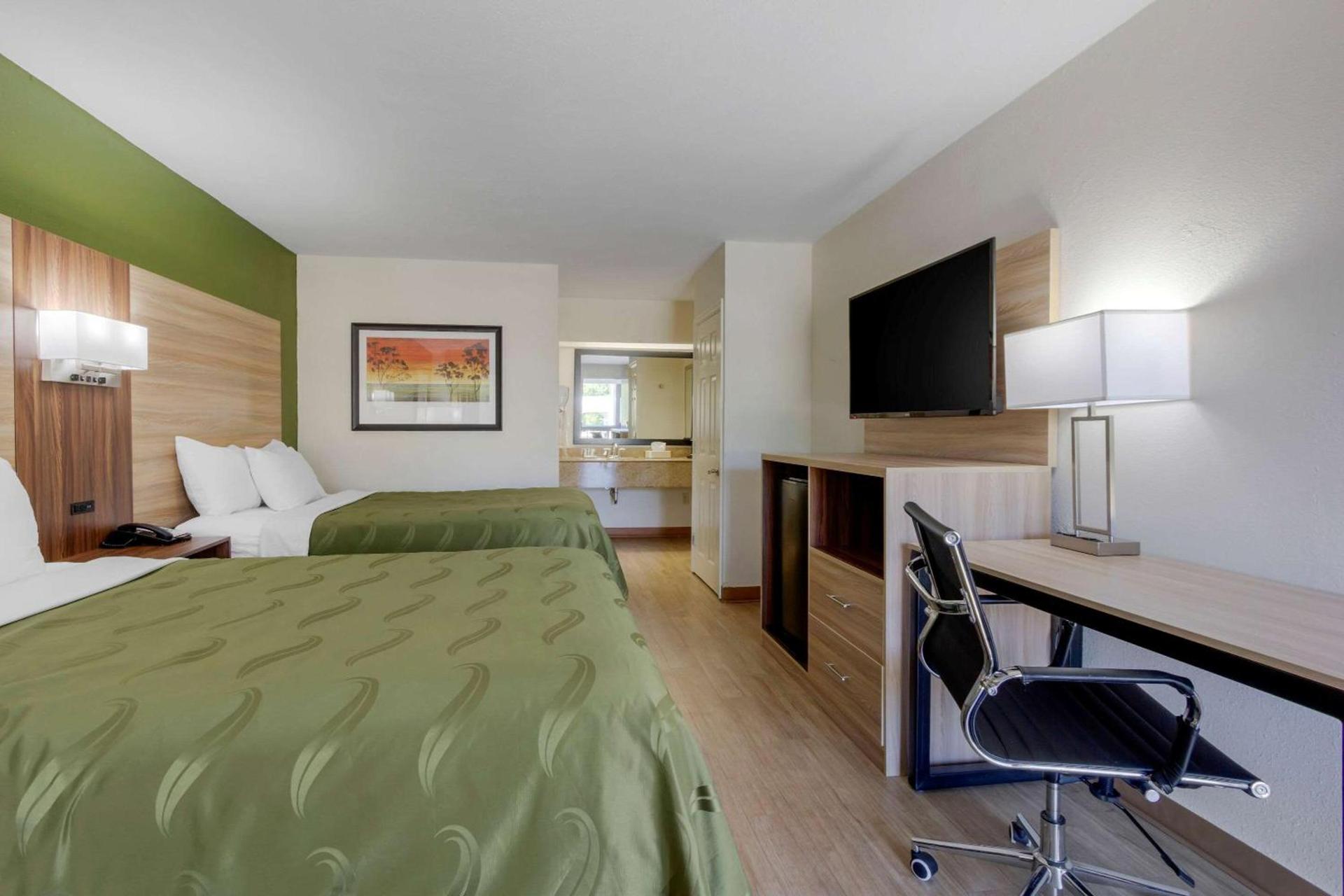 Quality Inn Walterboro I-95 photo 12