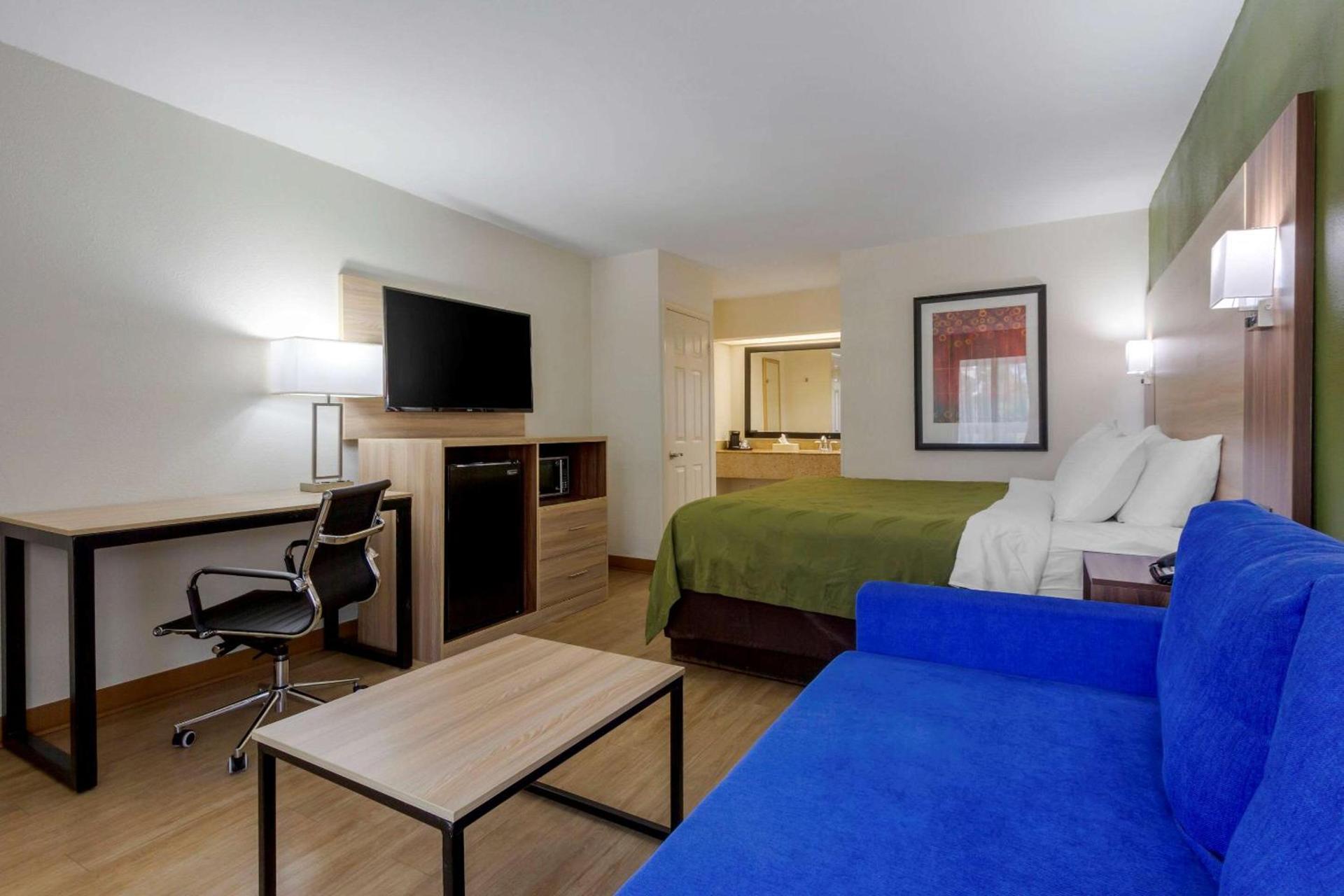 Quality Inn Walterboro I-95 photo 16