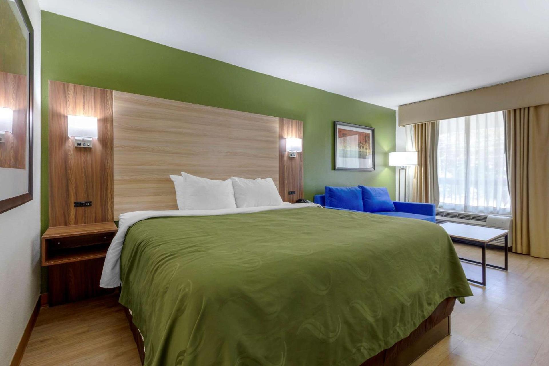 Quality Inn Walterboro I-95 photo 18