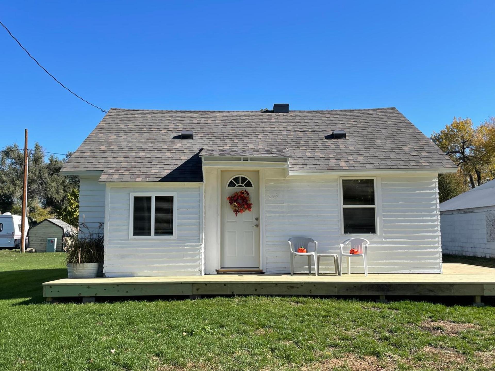 East Side Motel & Cabins photo 35