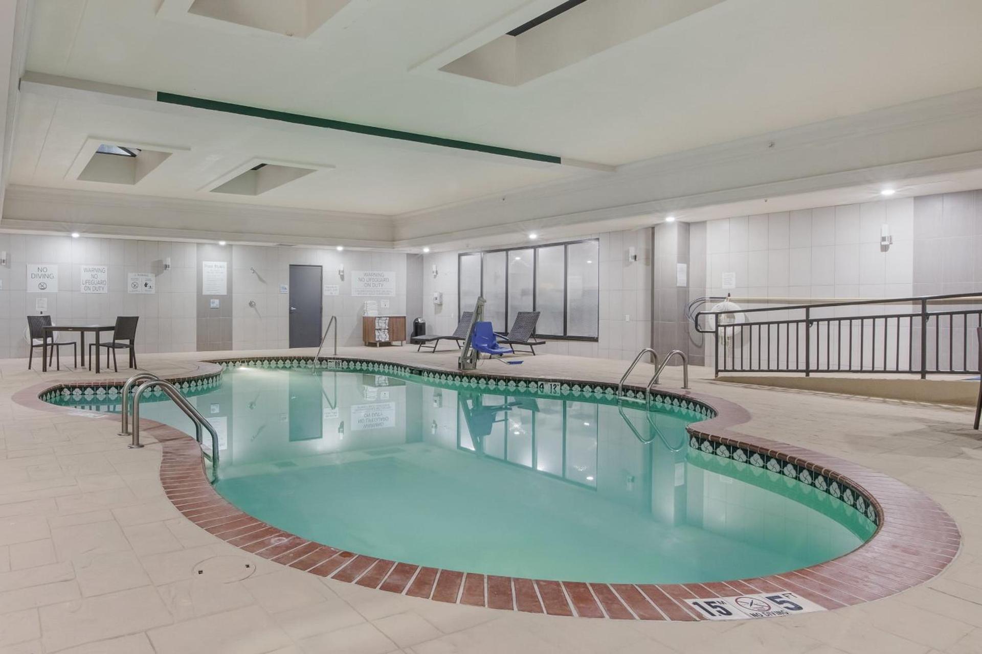 Holiday Inn Express & Suites Longview North by IHG photo 83