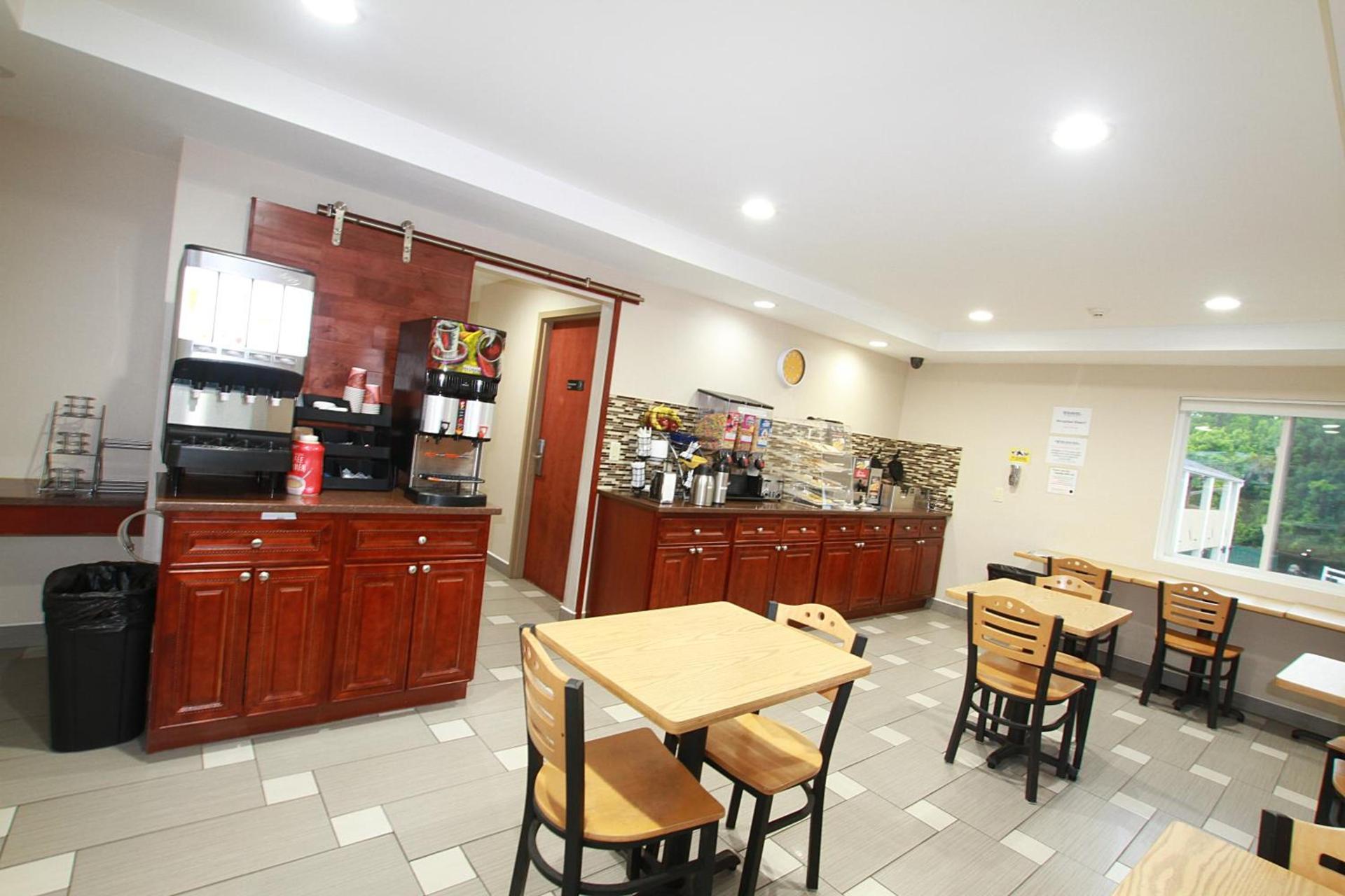 Travel Inn & Suites Flemington photo 33