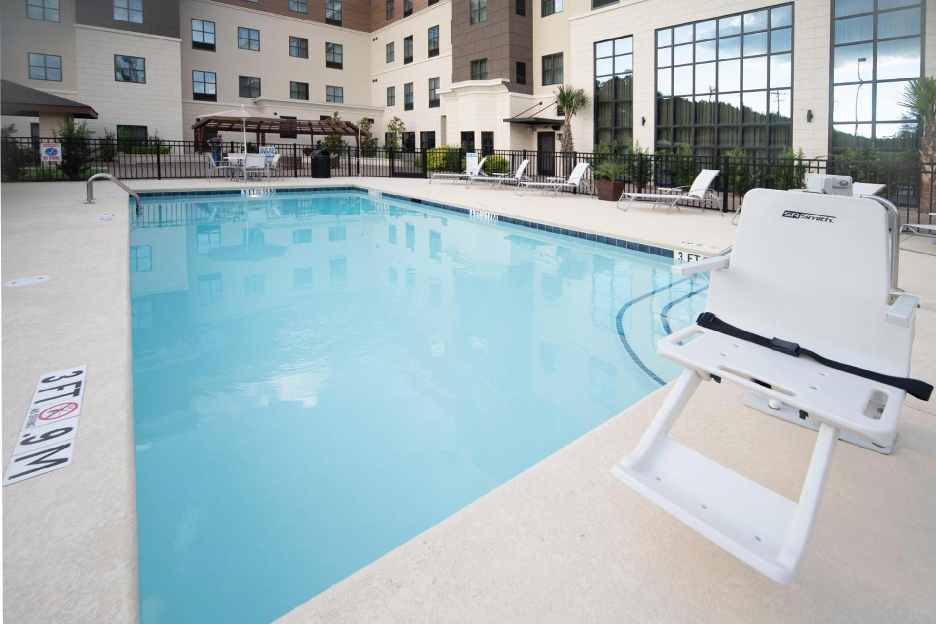 Staybridge Suites - Summerville by IHG photo 18