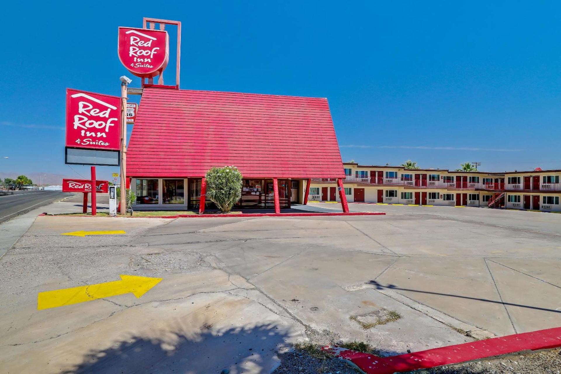 Red Roof Inn Needles photo 3