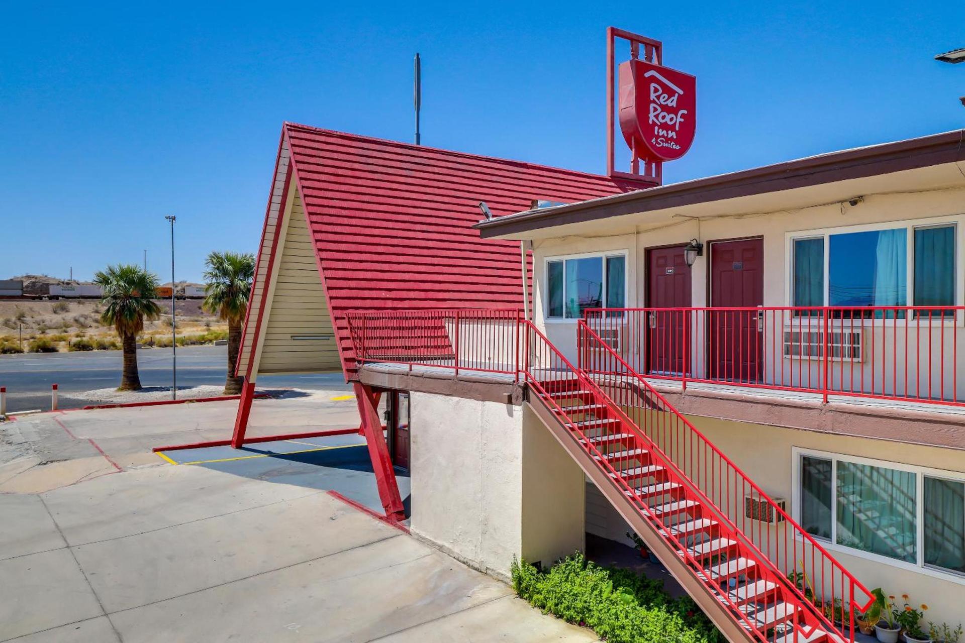 Red Roof Inn Needles photo 2