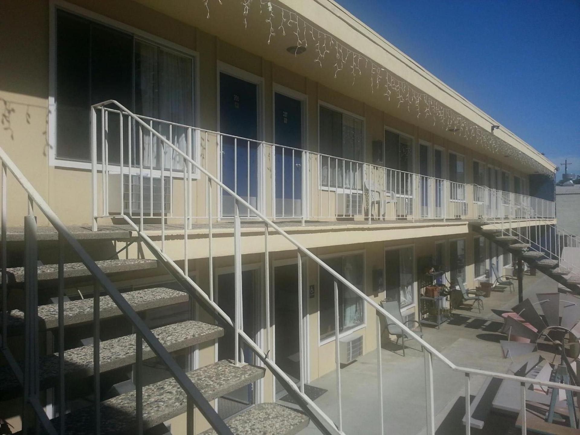 Colusa Riverside Inn photo 13