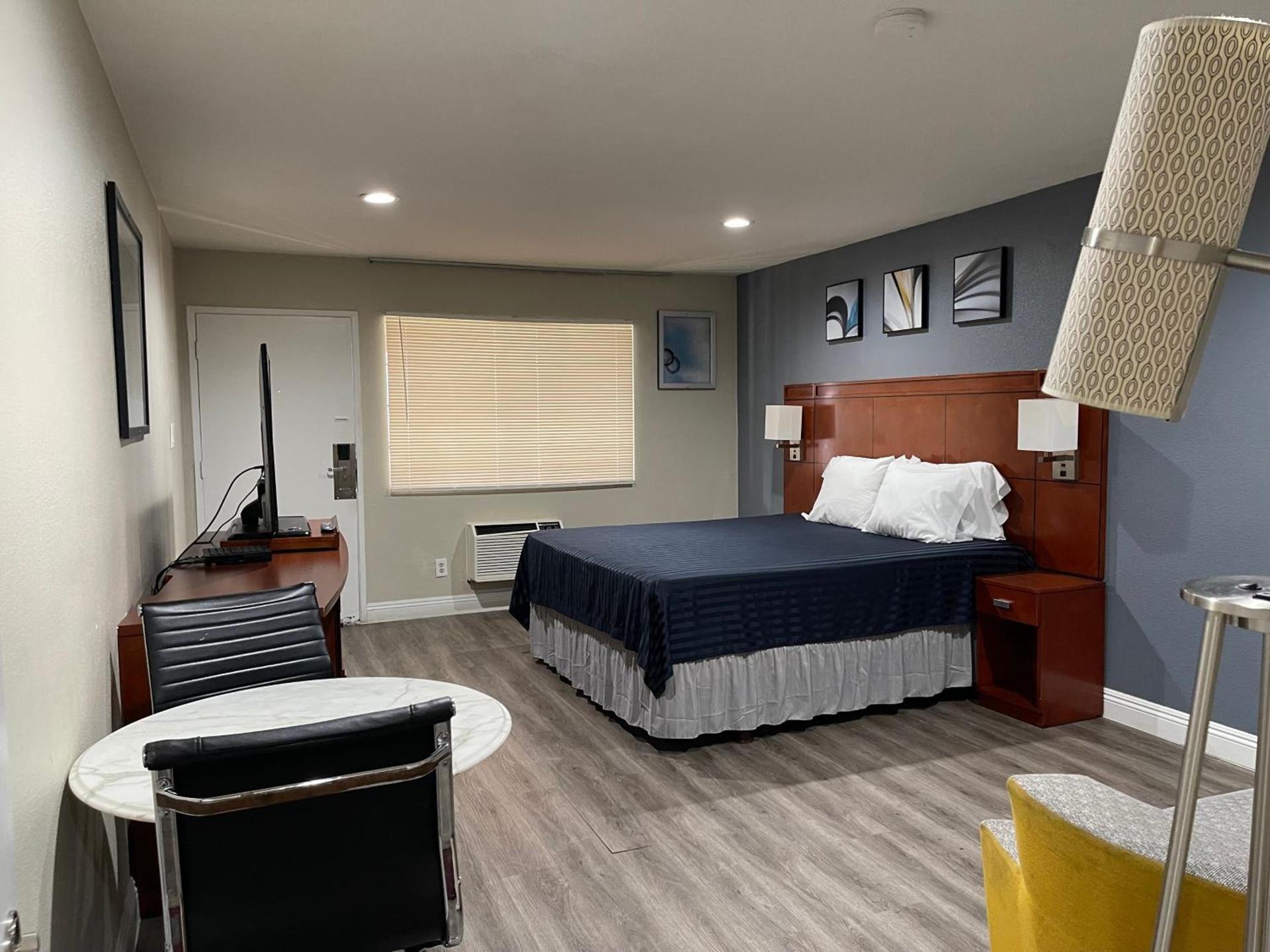 Bel Air Motor Hotel photo 8