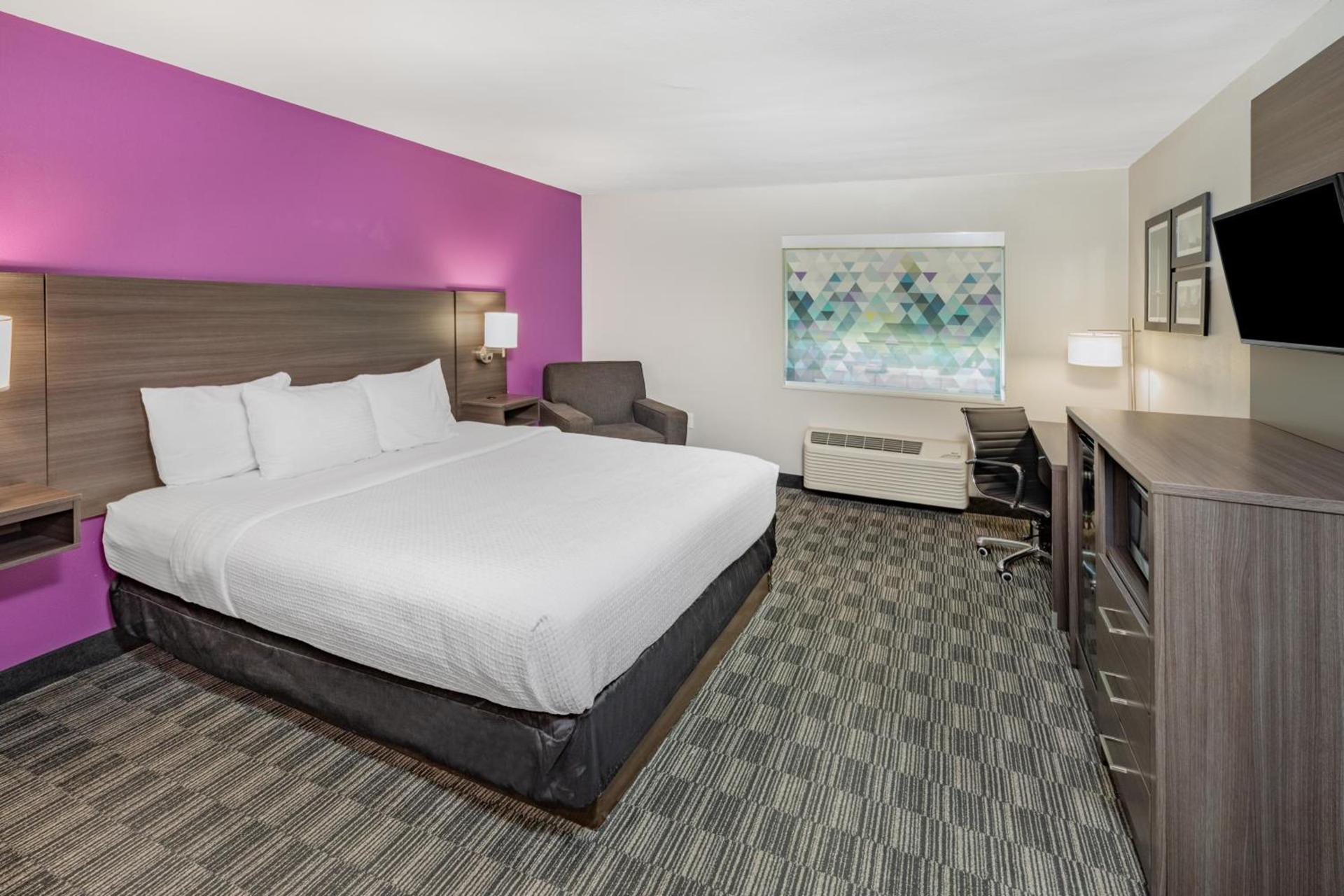 La Quinta by Wyndham Houston Southwest photo 25