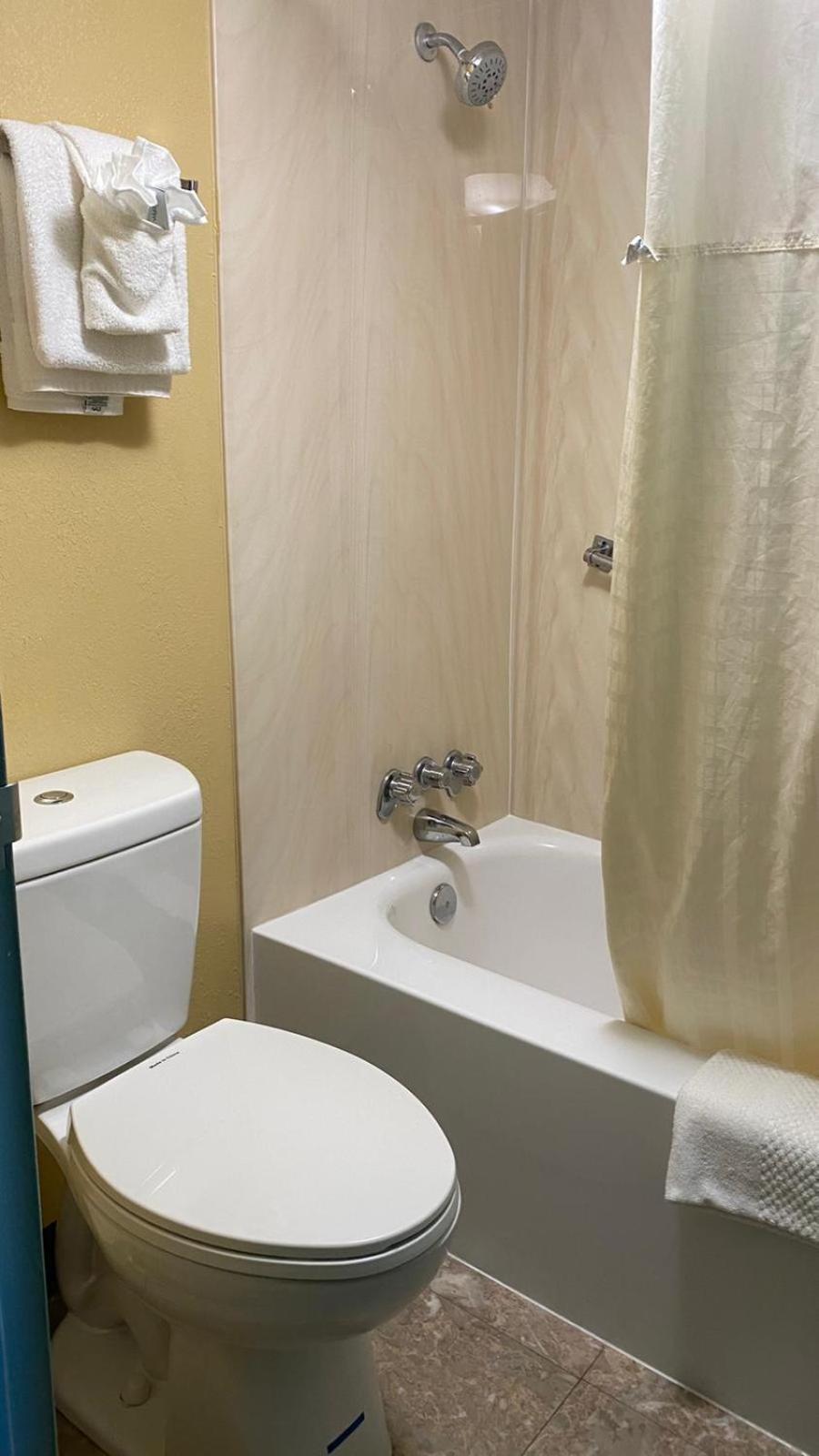 Ramada by Wyndham Rome - Verona photo 37