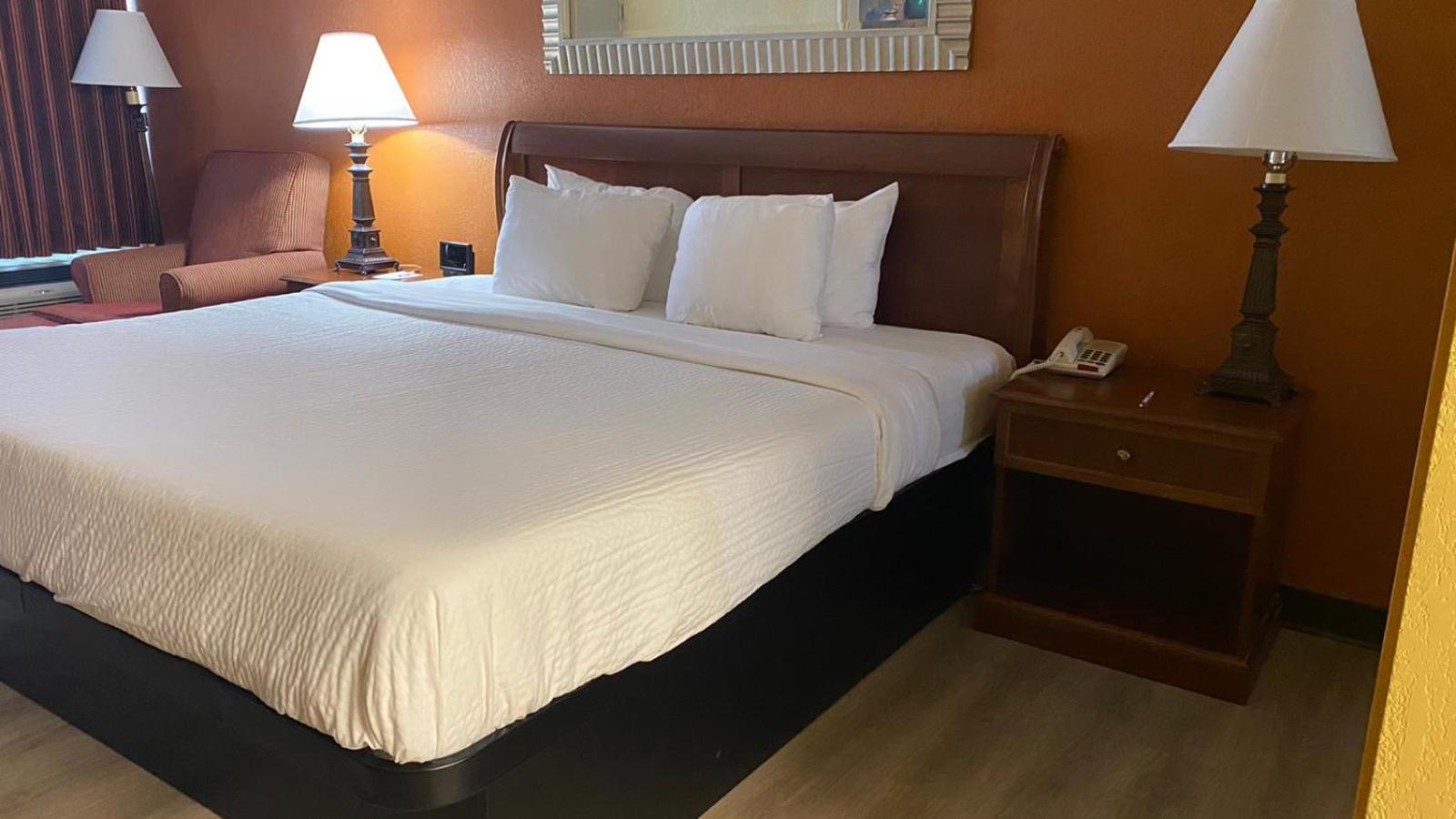 Ramada by Wyndham Rome - Verona photo 38