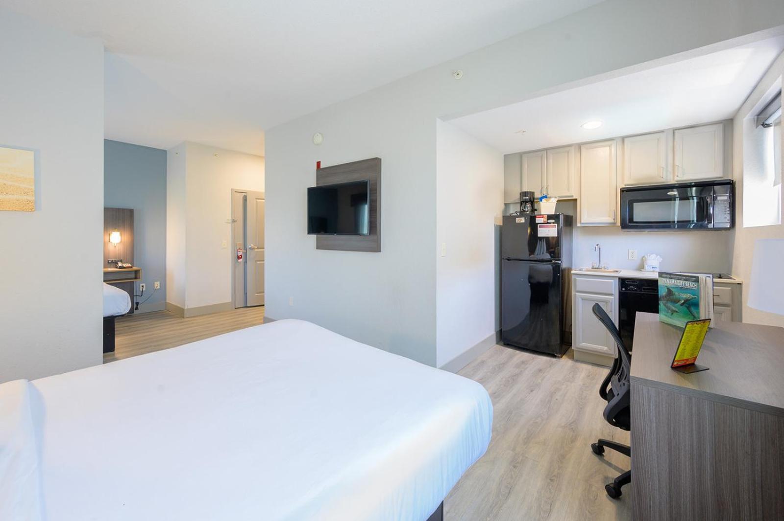 Candlewood Suites Panama City Beach Southeast by IHG photo 23