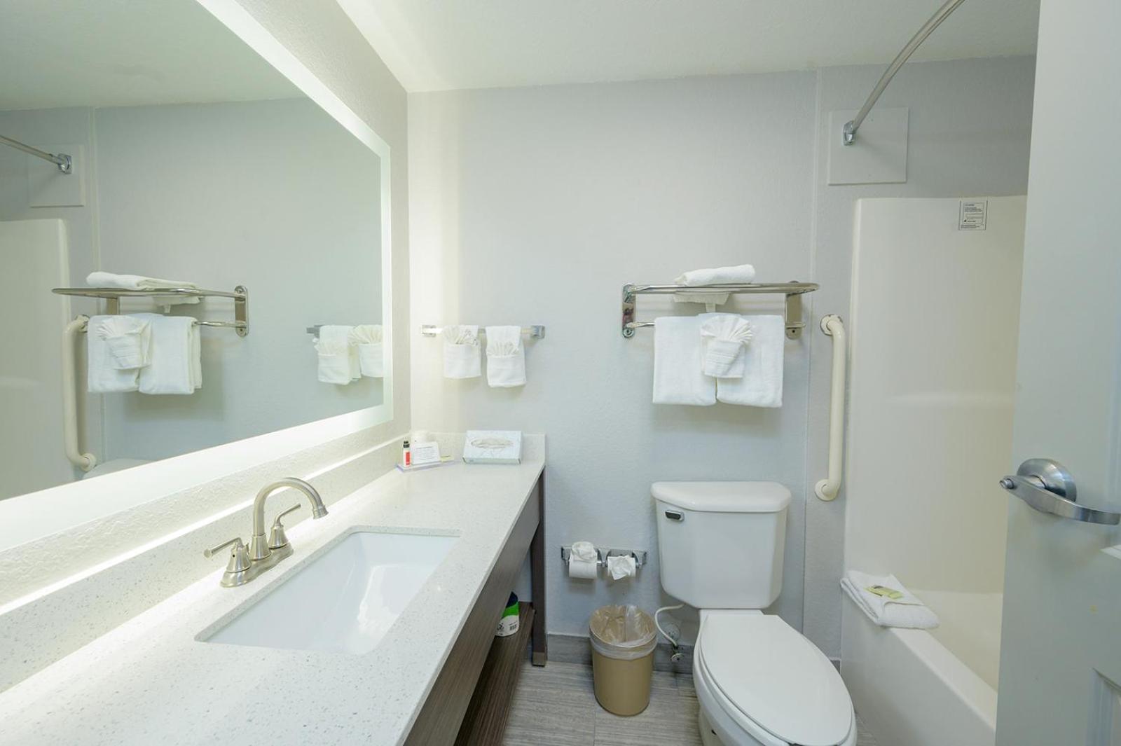 Candlewood Suites Panama City Beach Southeast by IHG photo 31