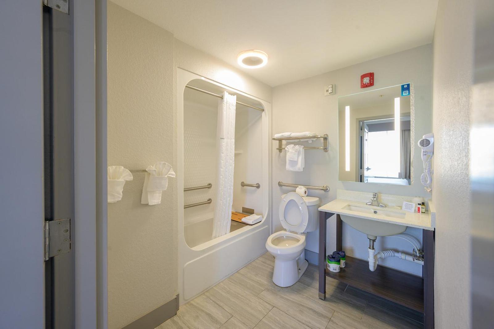 Candlewood Suites Panama City Beach Southeast by IHG photo 43