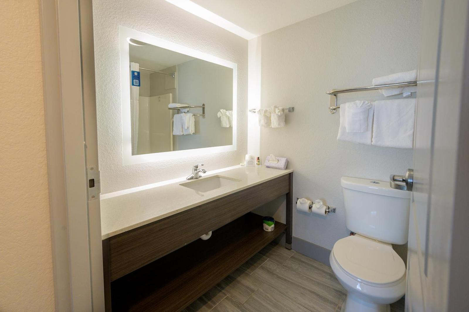 Candlewood Suites Panama City Beach Southeast by IHG photo 47