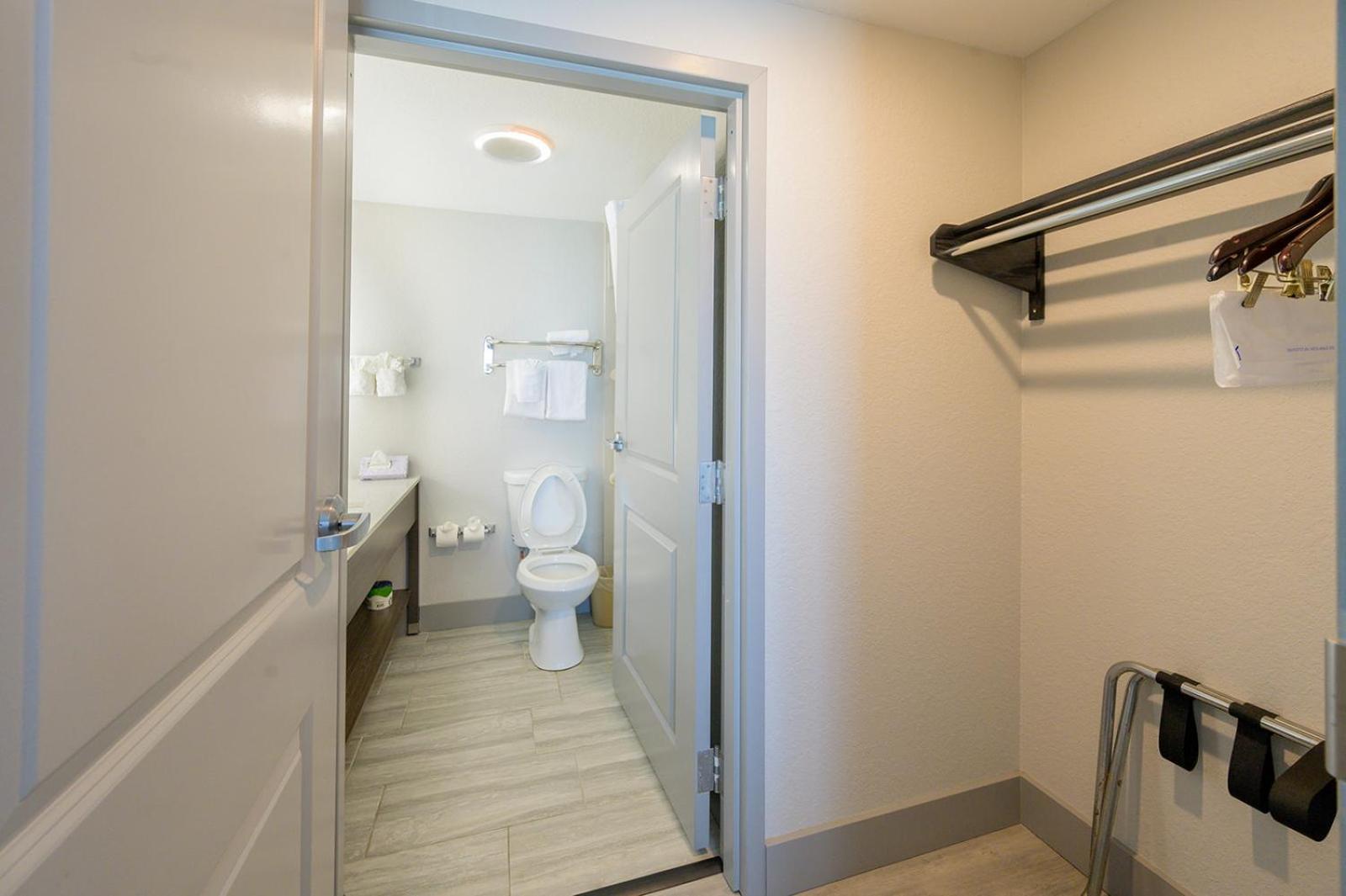 Candlewood Suites Panama City Beach Southeast by IHG photo 49