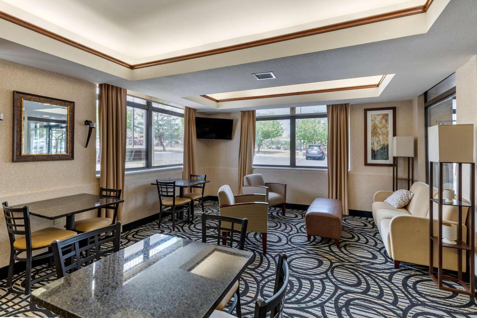 Best Western Plus Boulder Louisville photo 32
