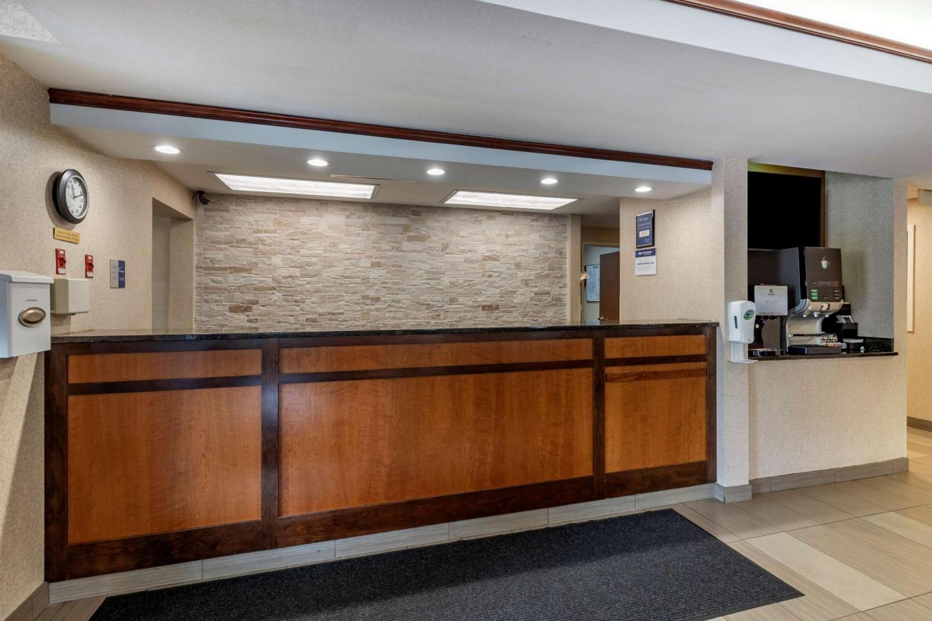 Best Western Plus Boulder Louisville photo 10