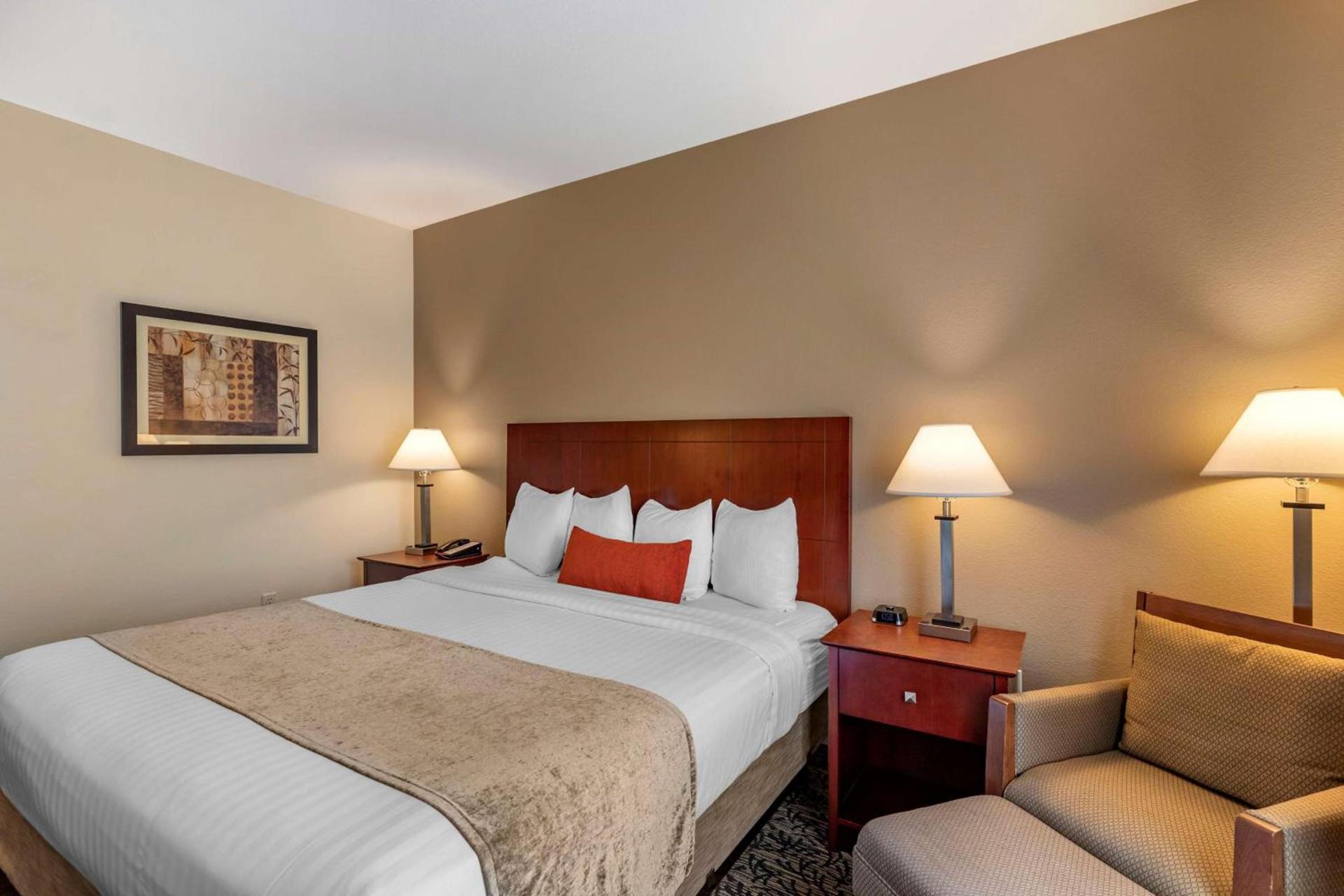 Best Western Plus Boulder Louisville photo 17