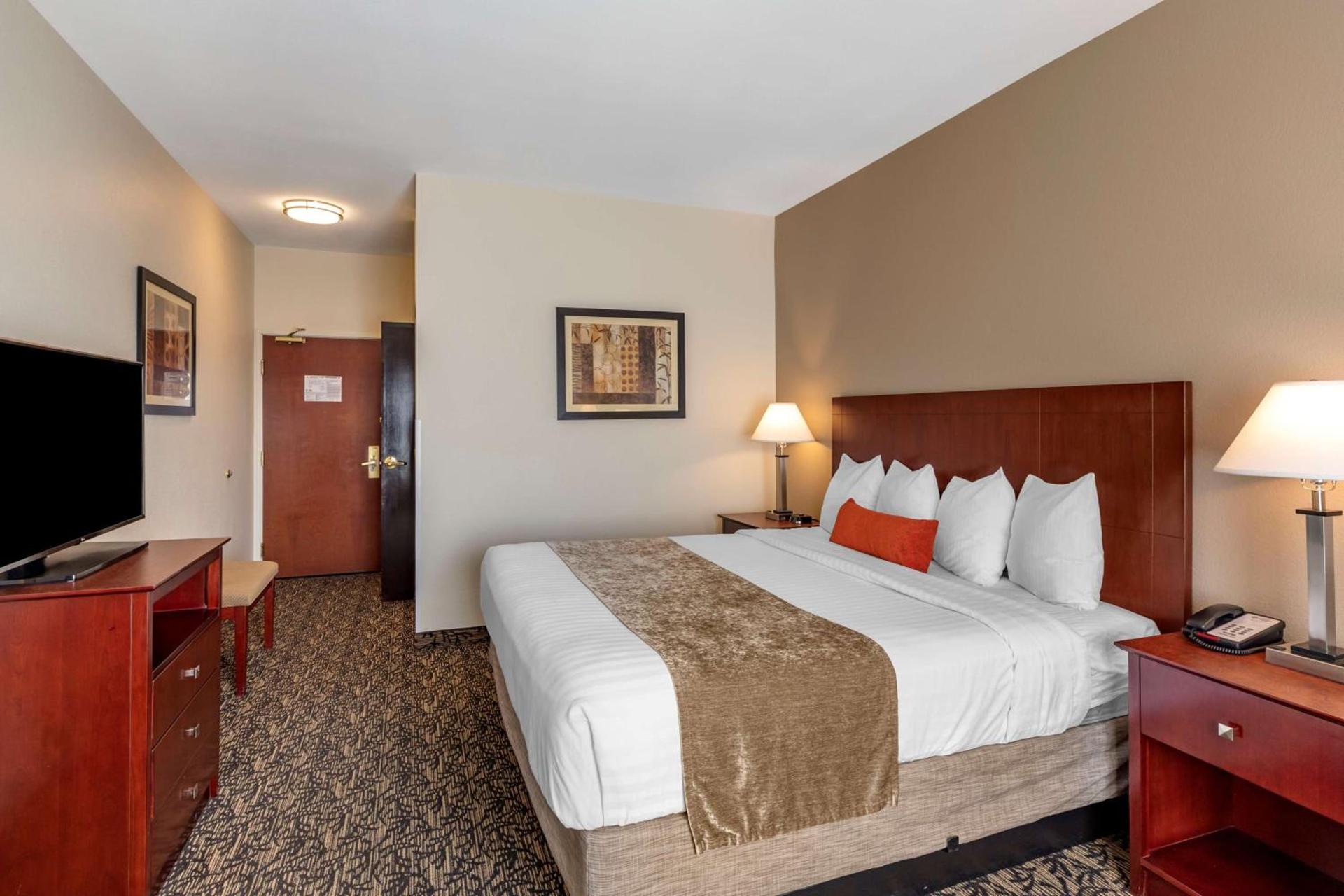 Best Western Plus Boulder Louisville photo 15