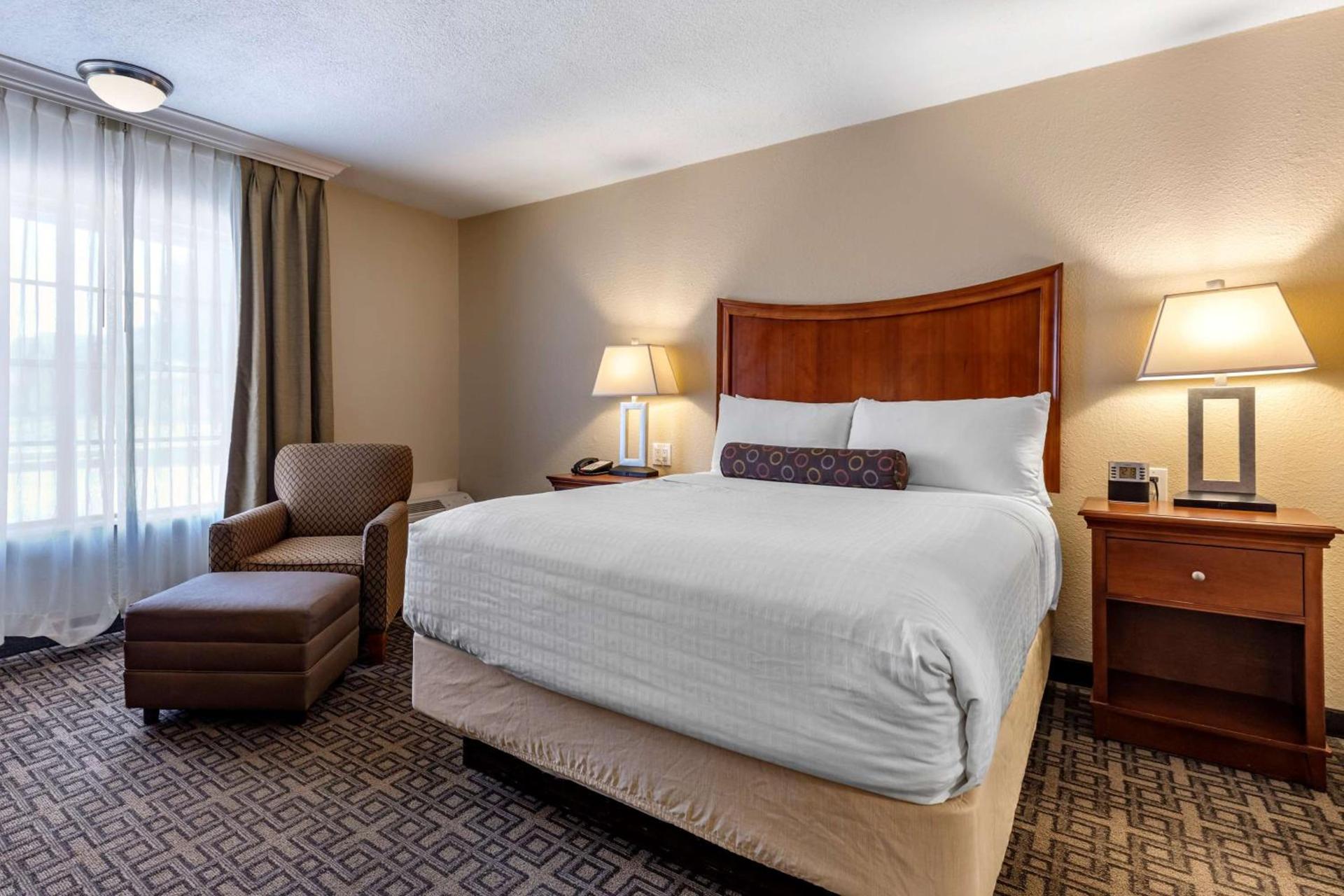 Best Western Swiss Clock Inn photo 31