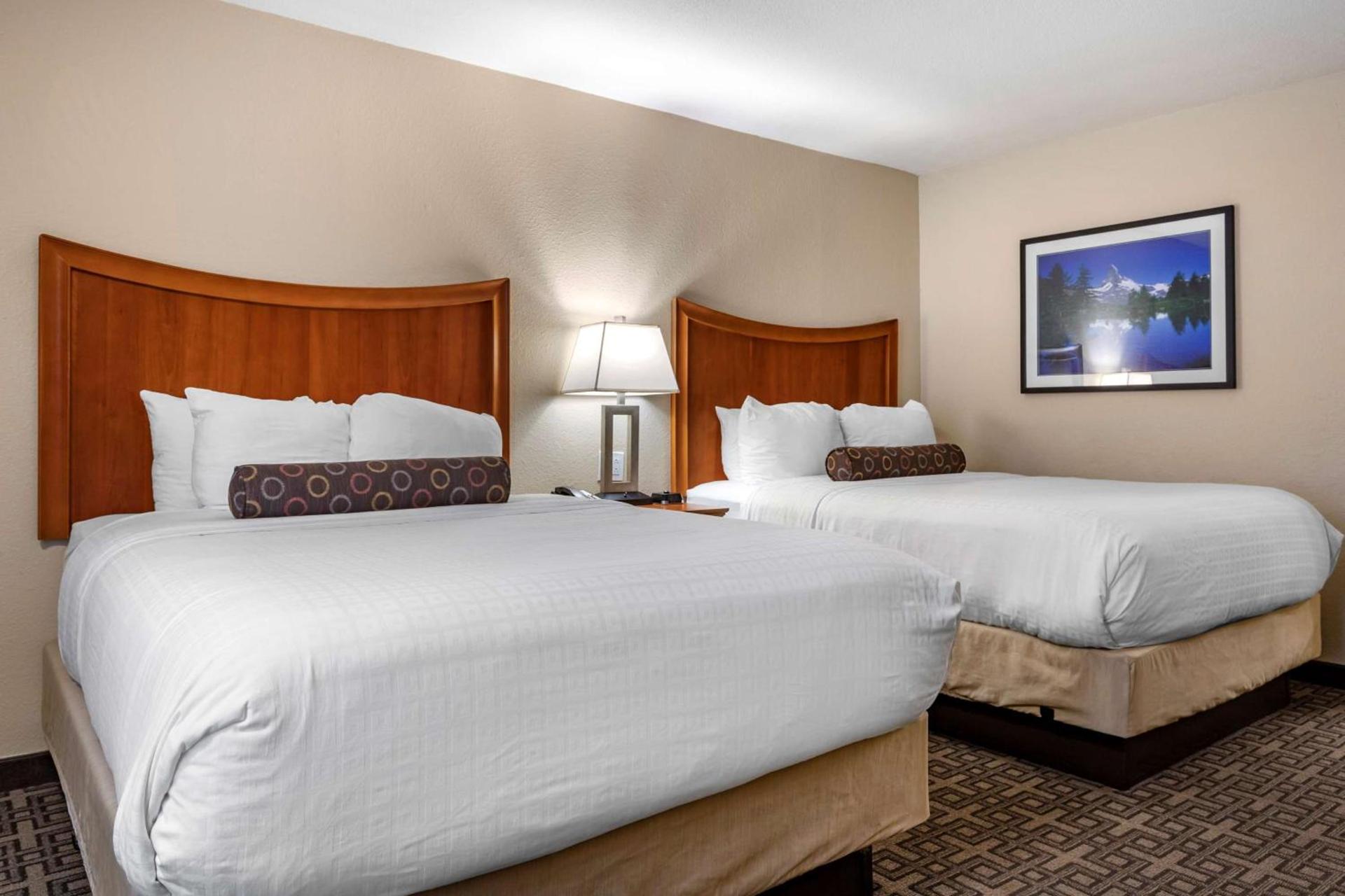 Best Western Swiss Clock Inn photo 28