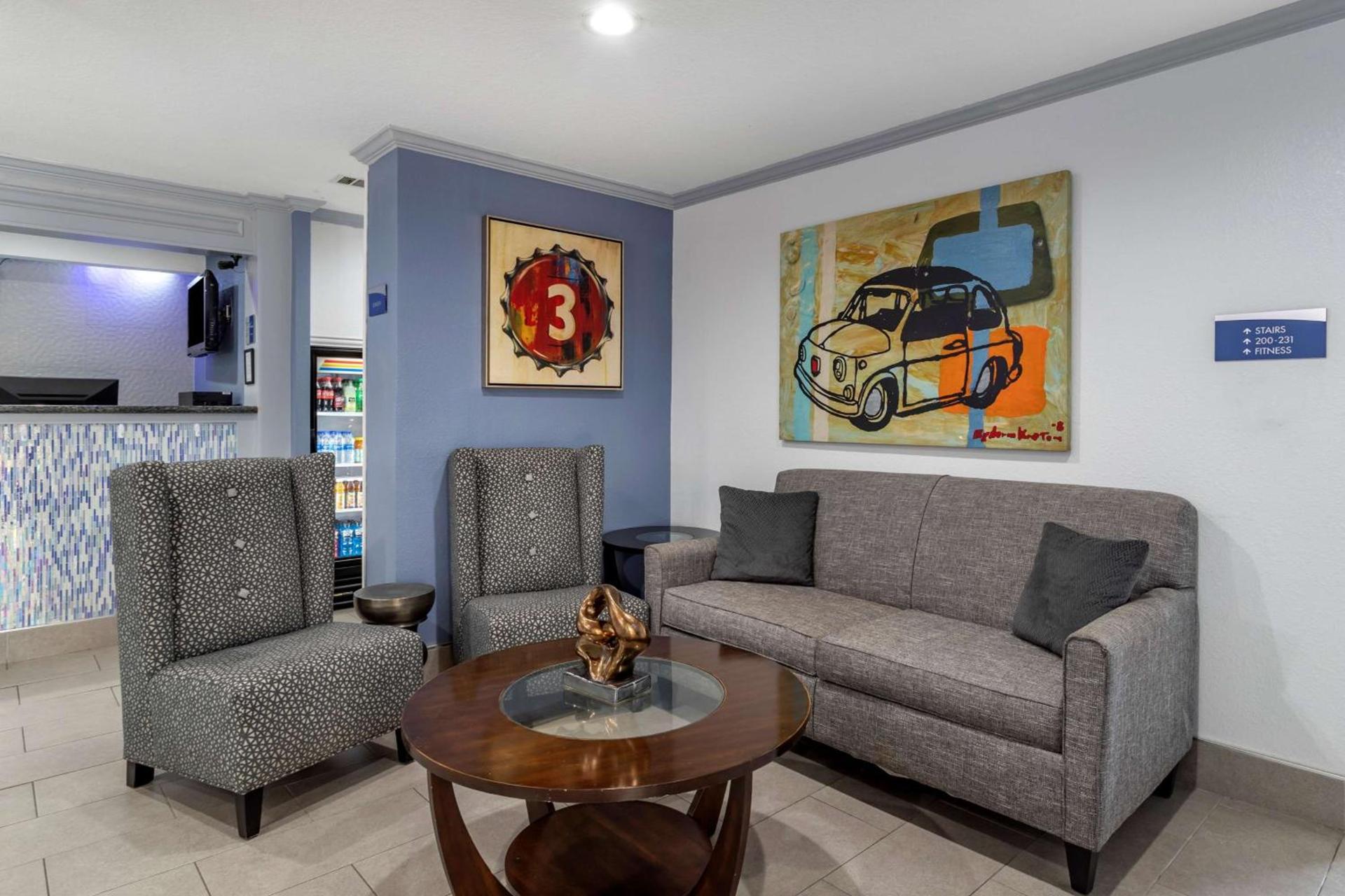 Best Western Plus Orange County photo 2