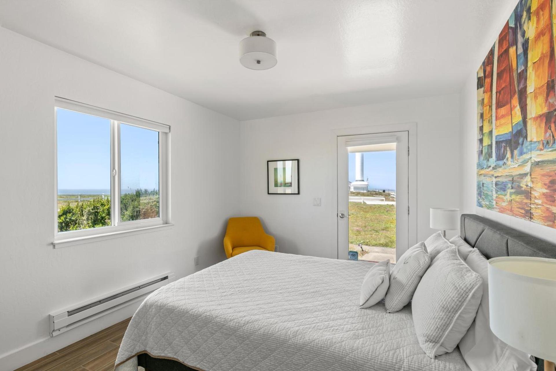 Point Arena Lighthouse photo 97