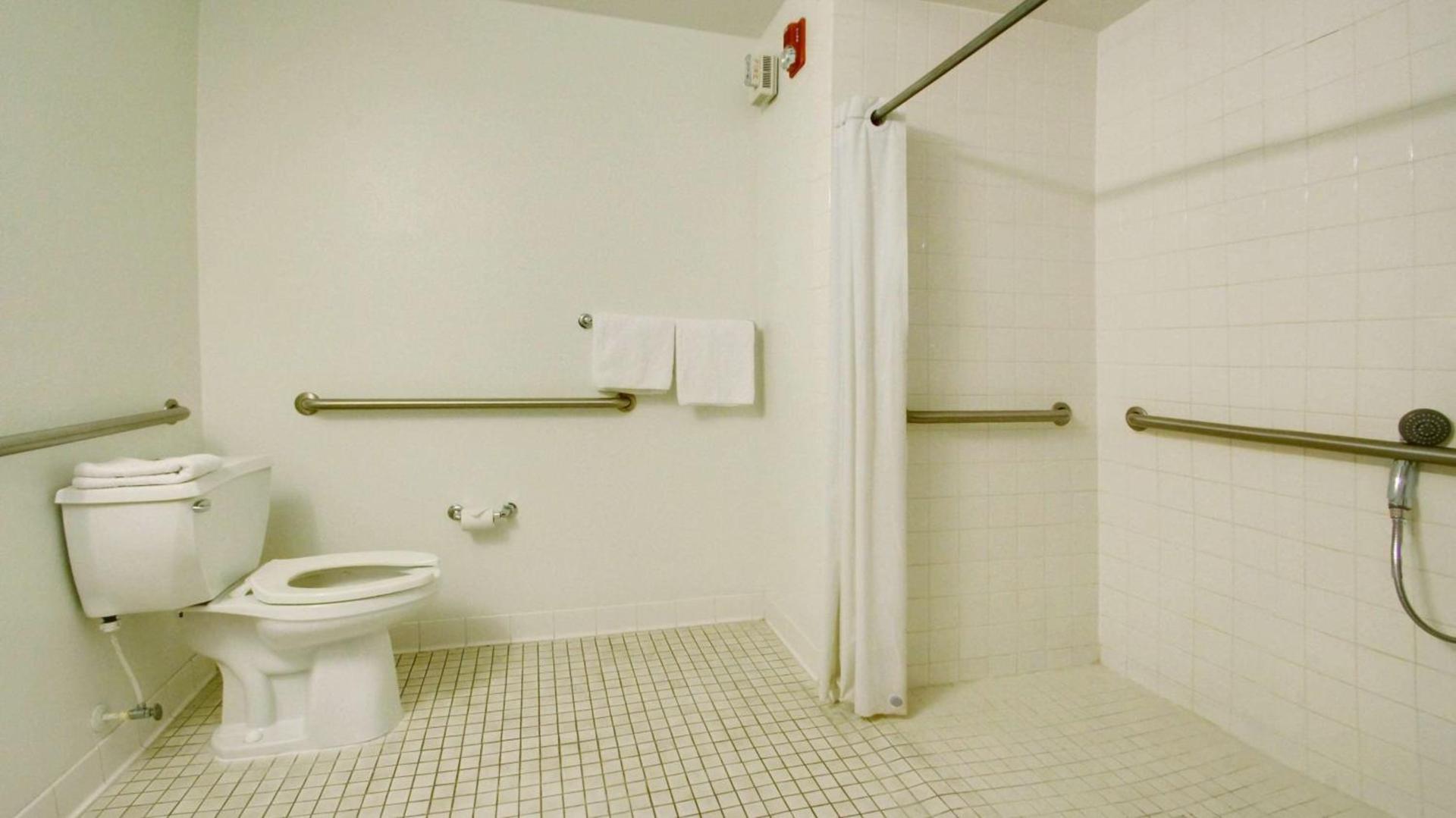 Motel 6 Lehi, UT - Thanksgiving Point photo 13