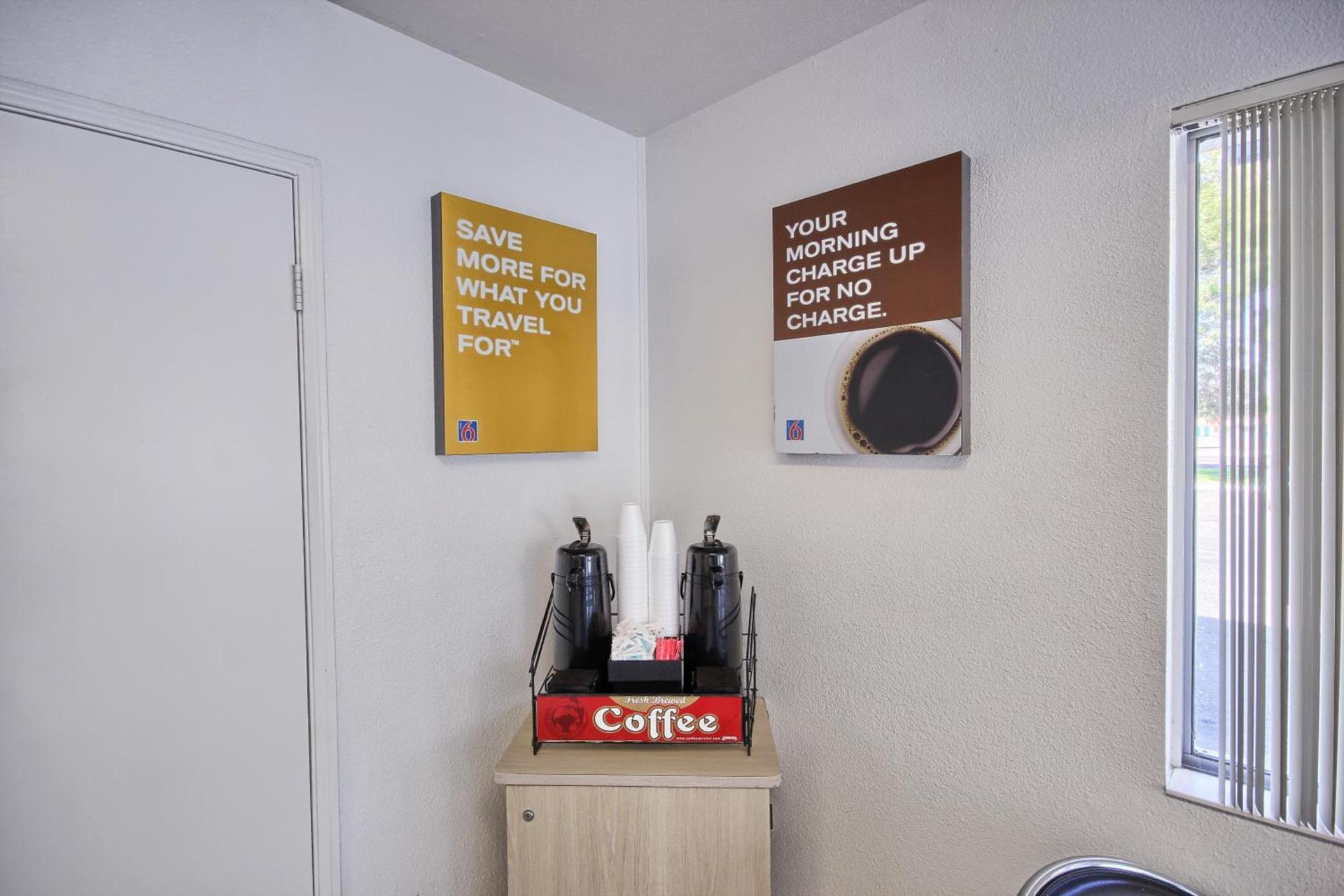 Motel 6-Porterville, CA photo 30