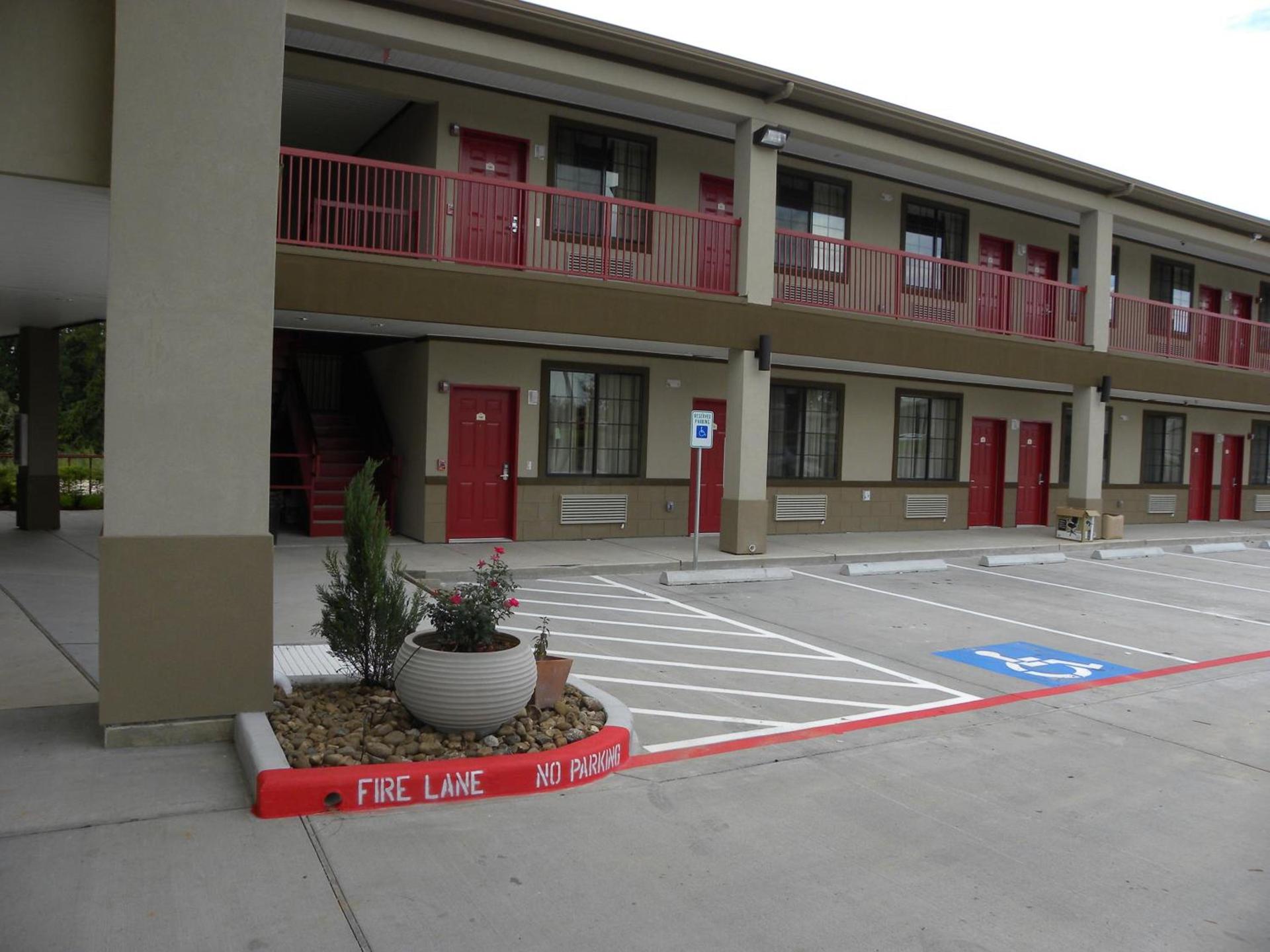 Palace Inn Kingwood photo 4