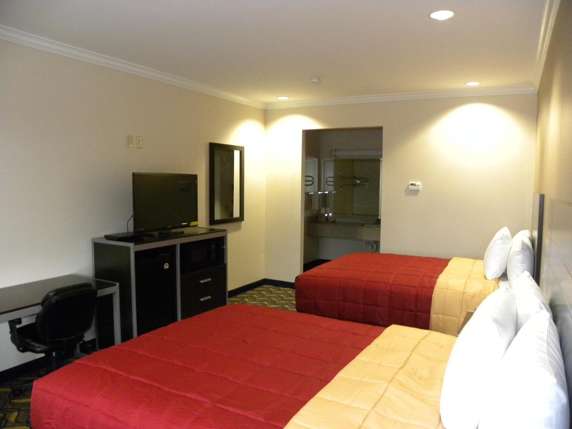 Palace Inn Kingwood photo 12