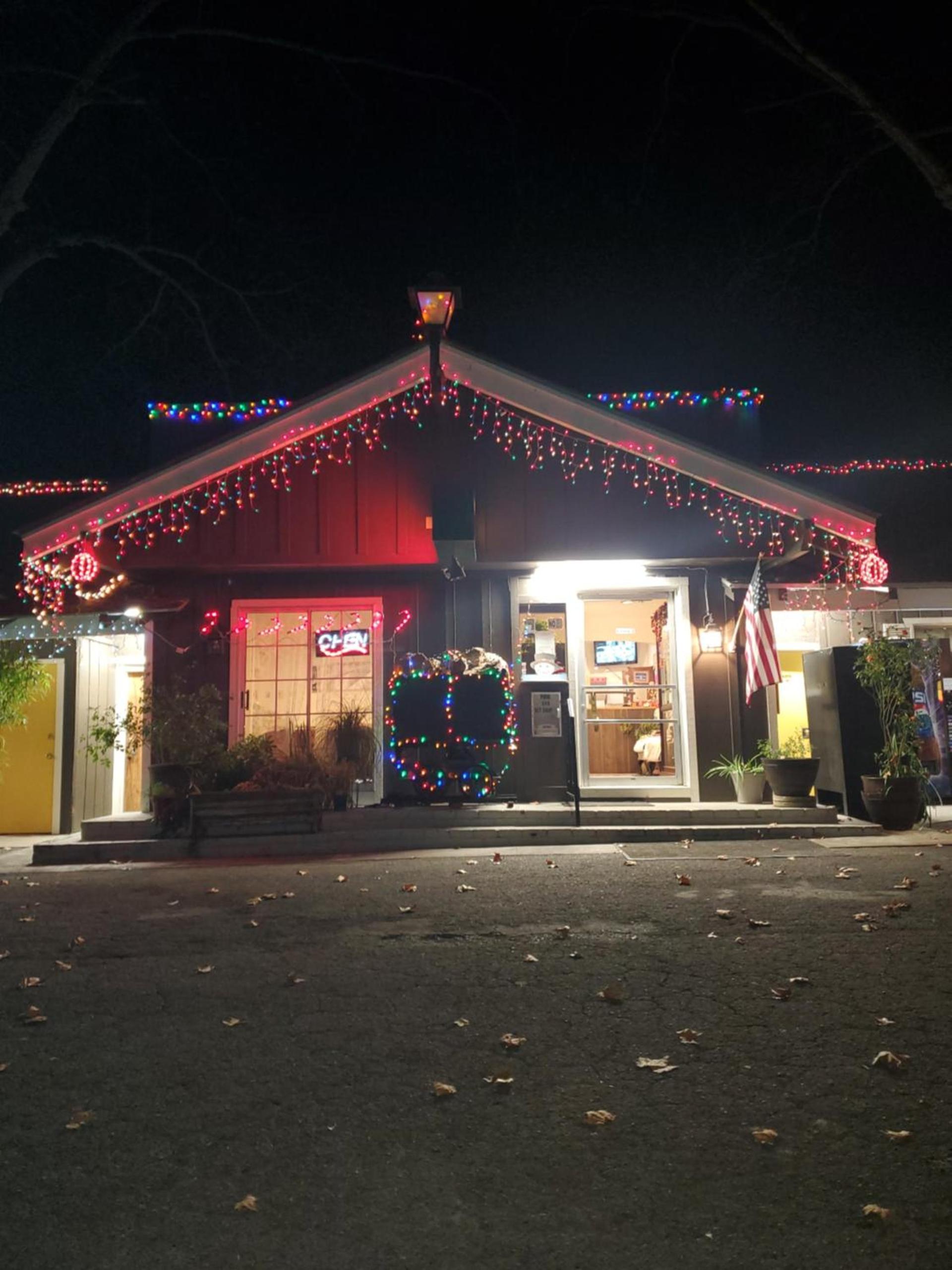 The Gold Lodge photo 17