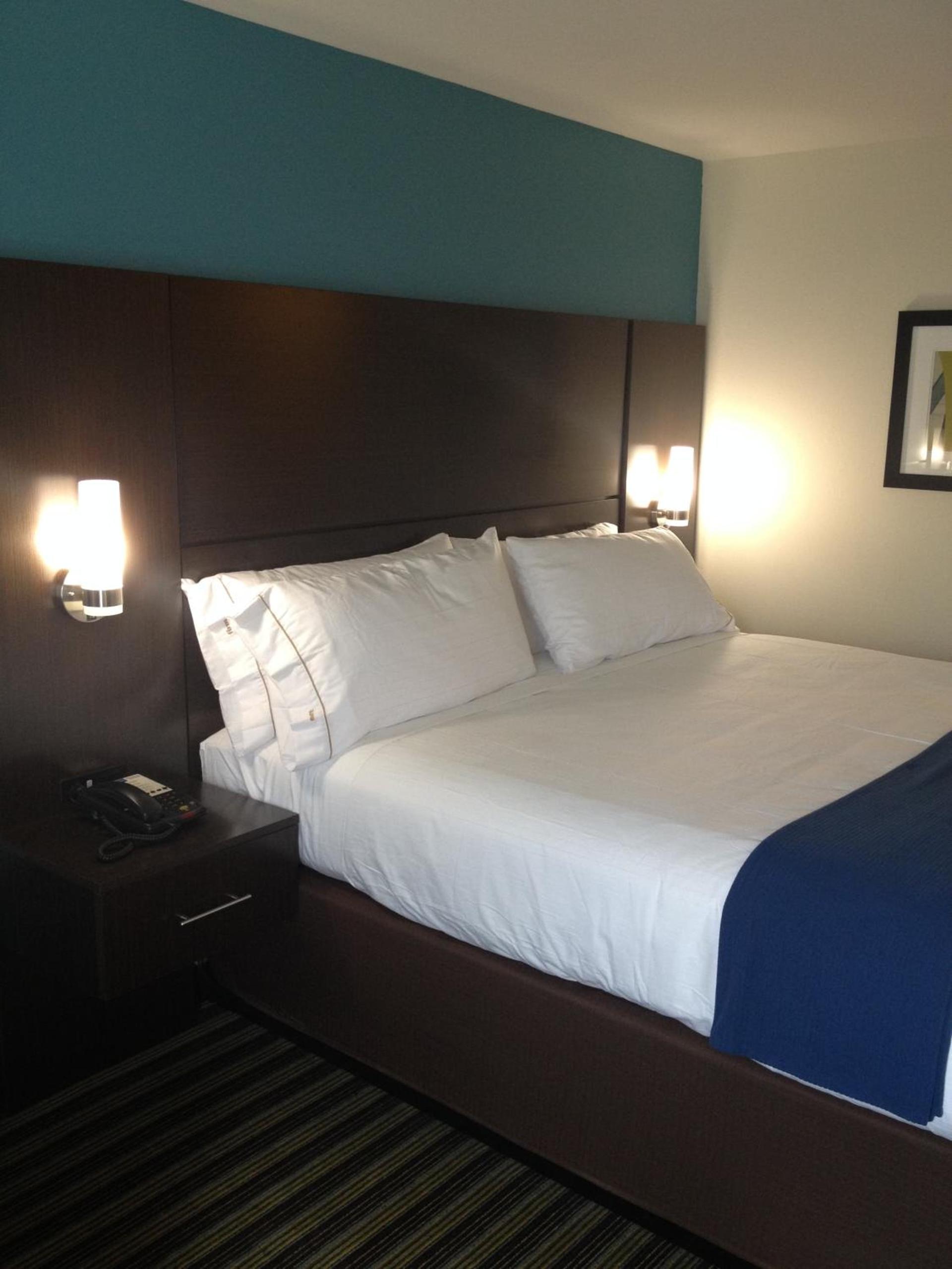 Holiday Inn Express Montgomery East I-85 by IHG photo 2