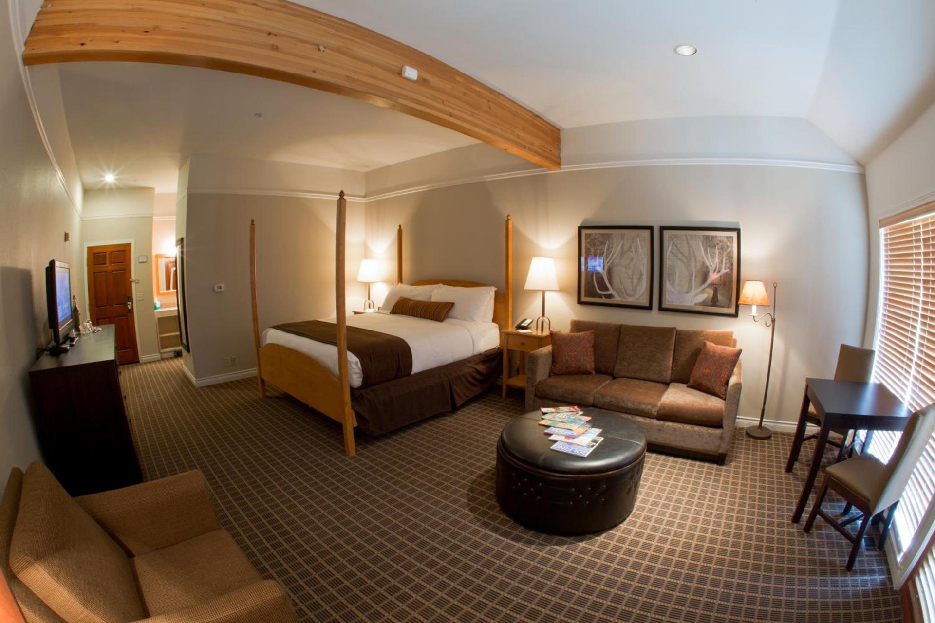 Pine Ridge Inn photo 38