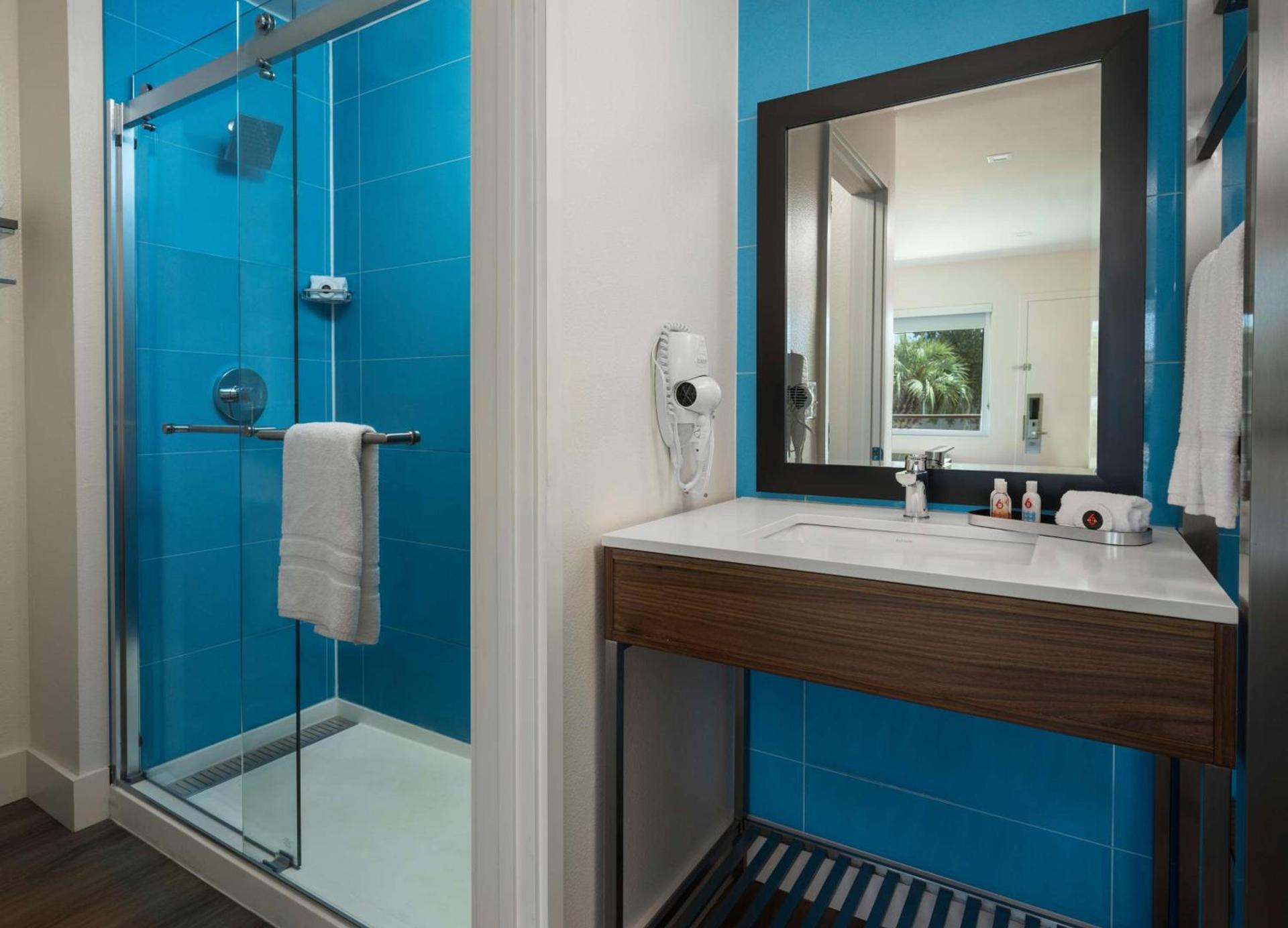 Motel 6-Santa Barbara, CA - Beach photo 20
