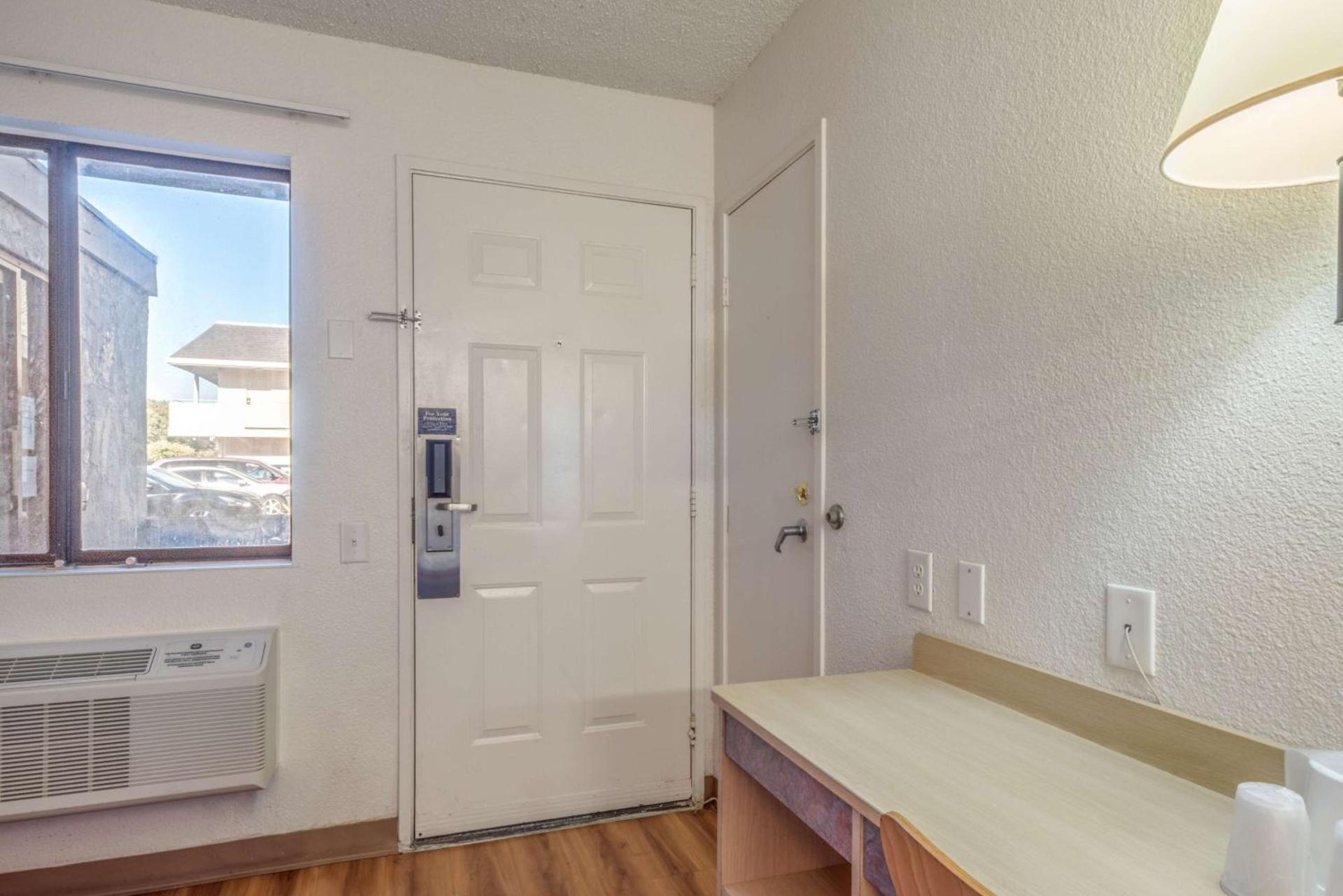 Motel 6-Fairfield, CA - North photo 5