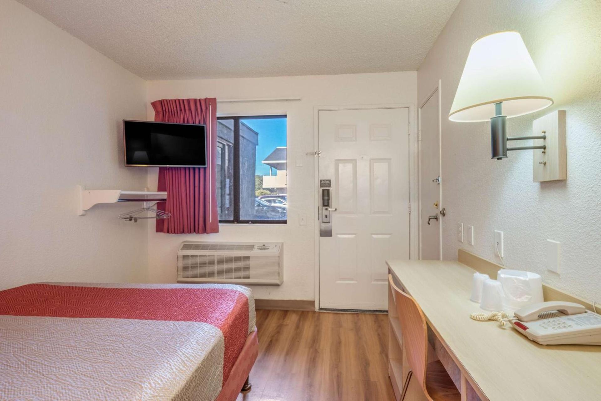 Motel 6-Fairfield, CA - North photo 4