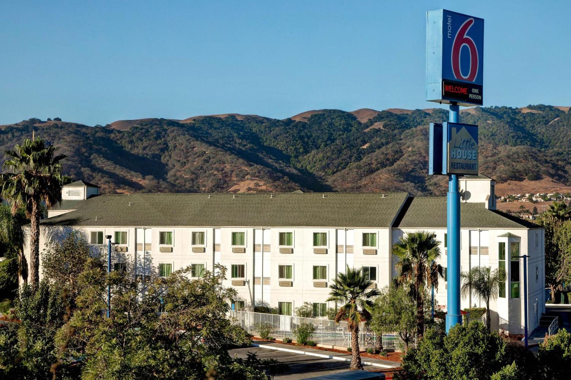Motel 6-Gilroy, CA photo 5